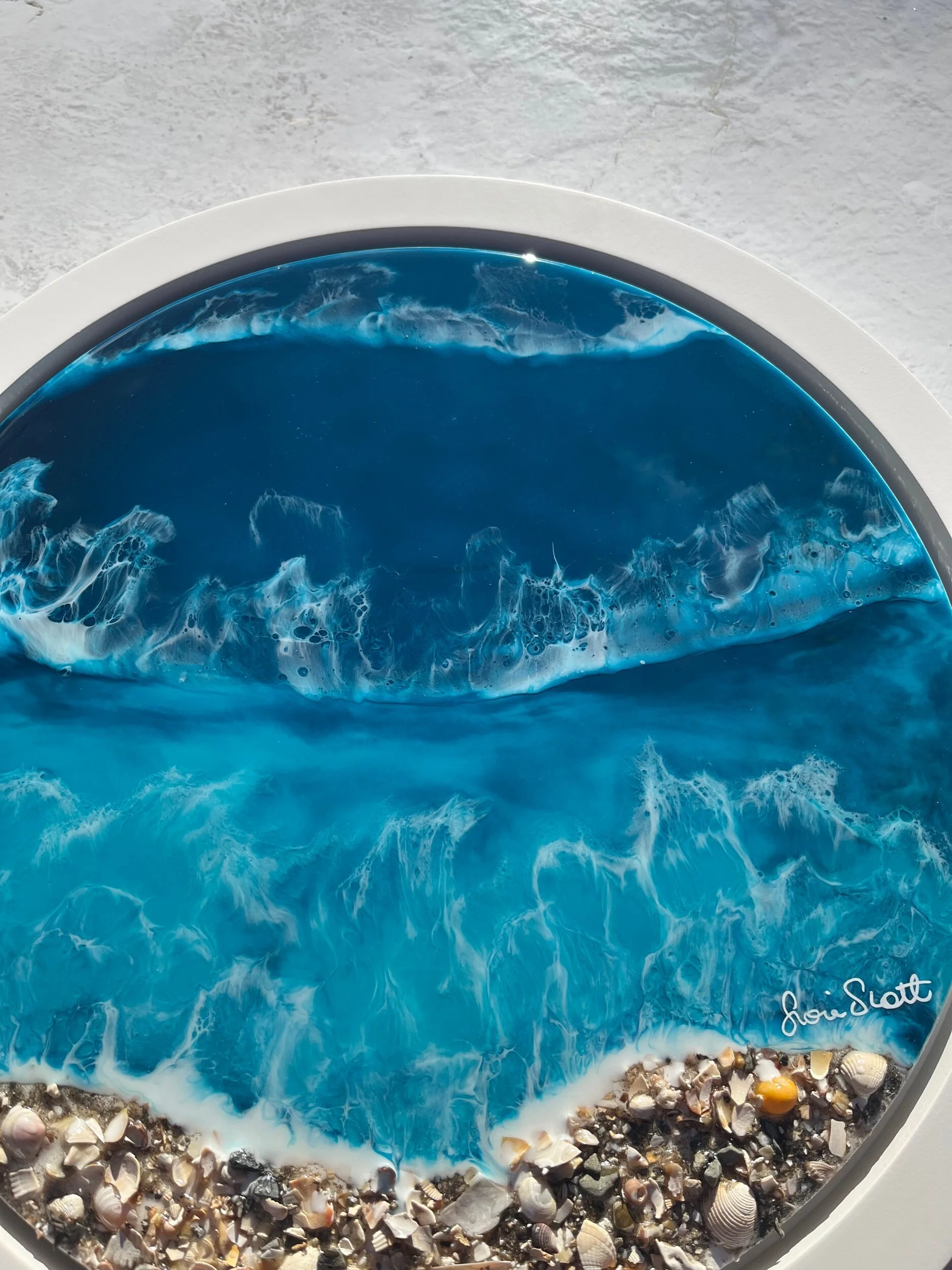 2A513E8C-19D3-43F8-AB33-93250A95D05B