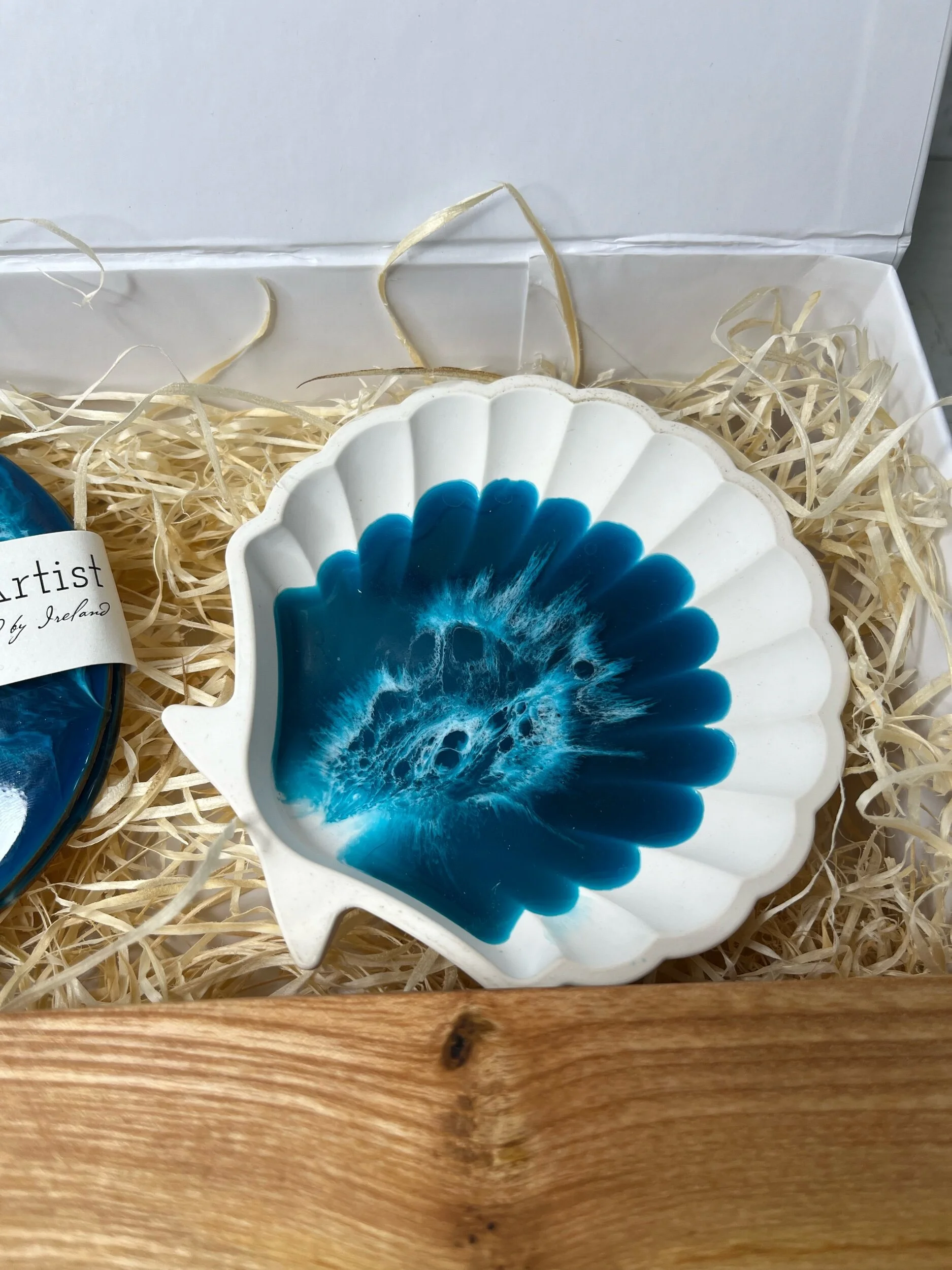 6F7AA9FC-000A-4235-A8AA-6579BC36E67C