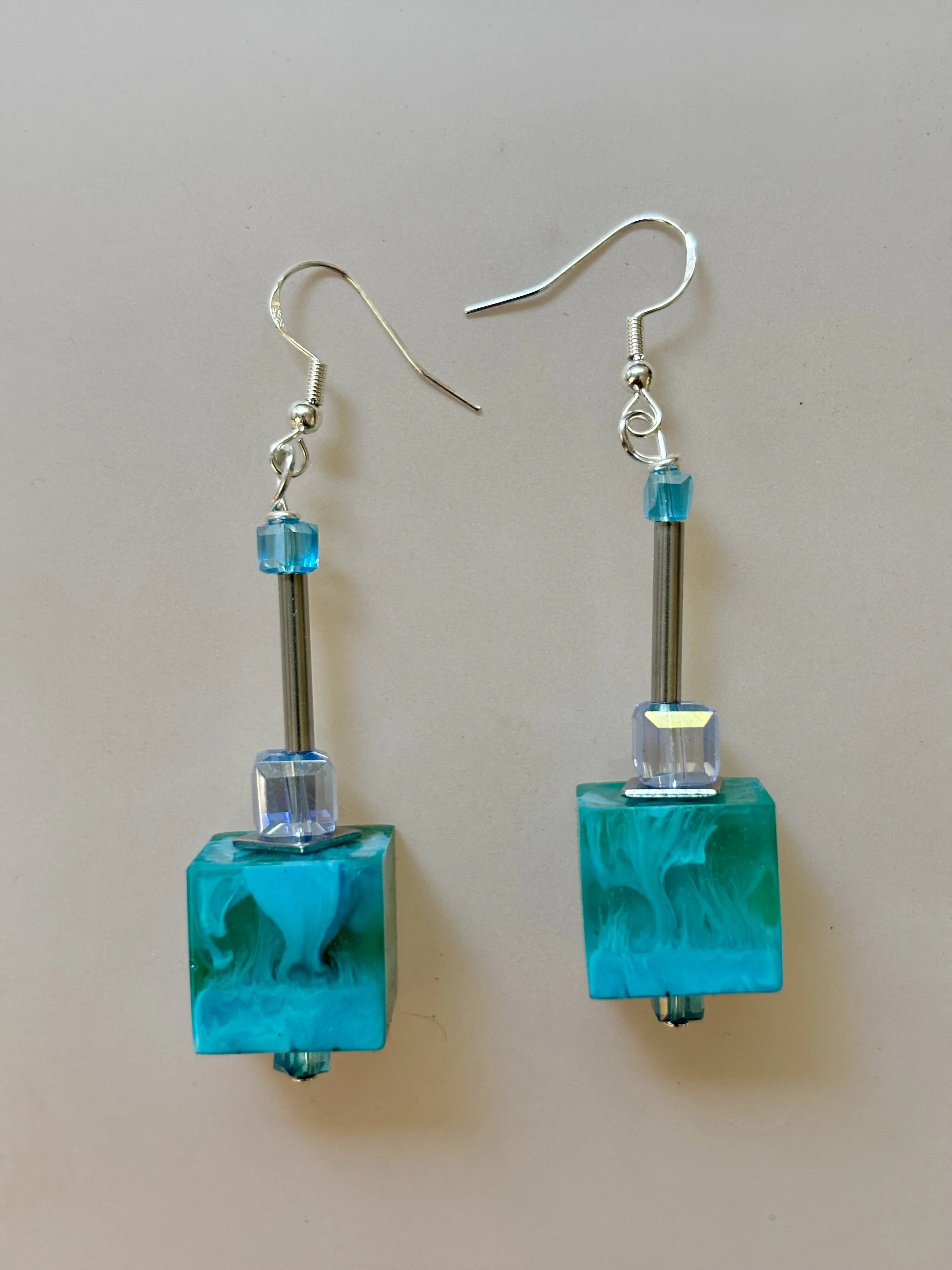IMG_7451.jpeg resin cube long earrings