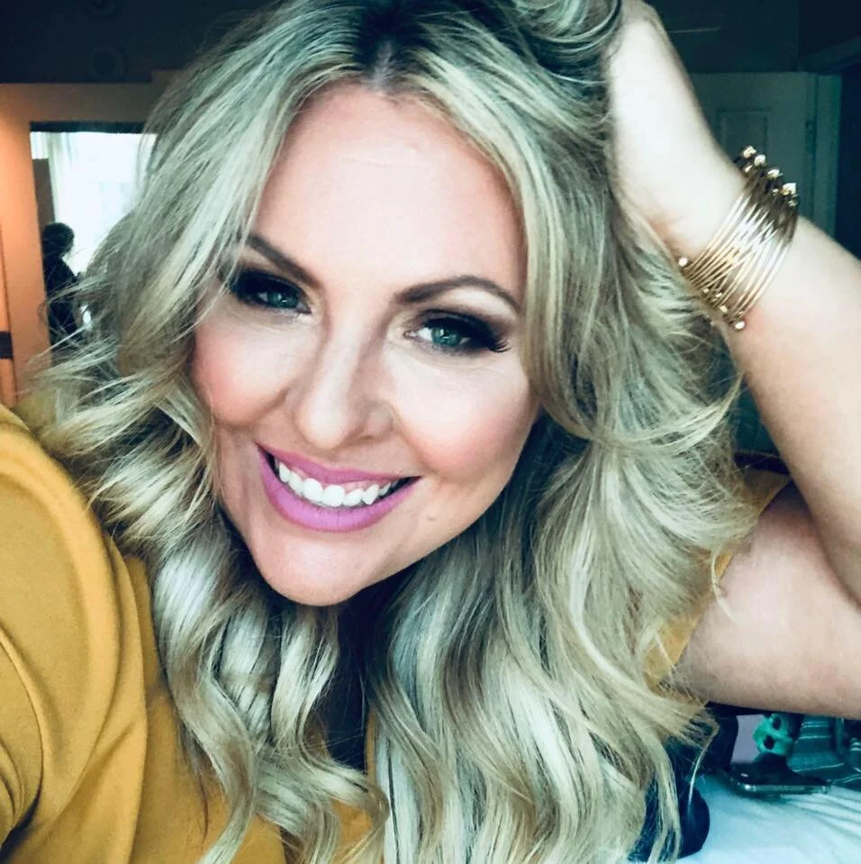Thriving after Loss and Dealing with Grief with Alita Allen Langford S1, E20