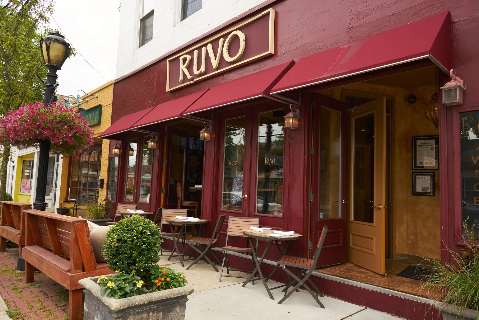 GREENLAWN — RUVO Restaurant