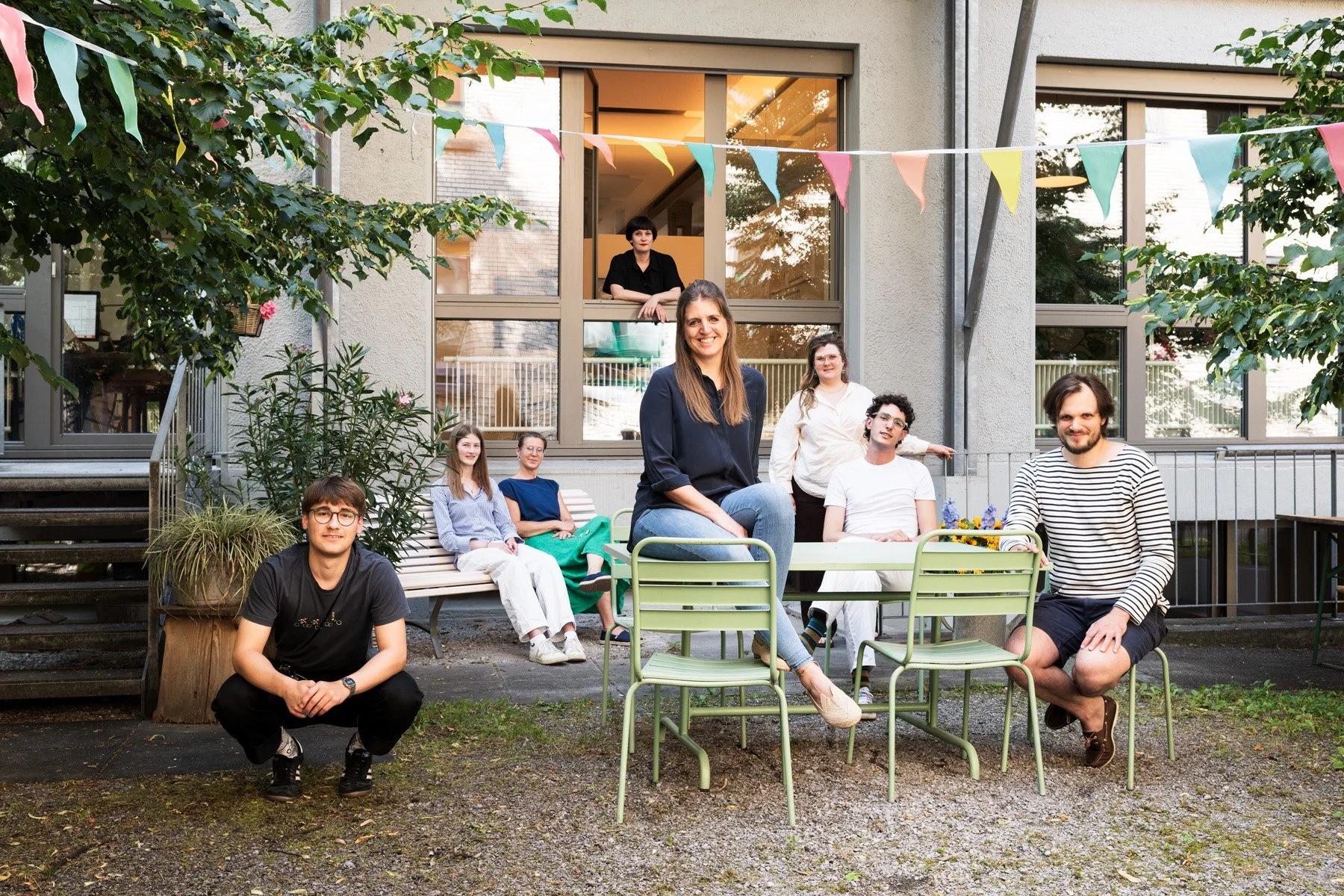 office_portrait_gruppe_0721_1800px.jpg