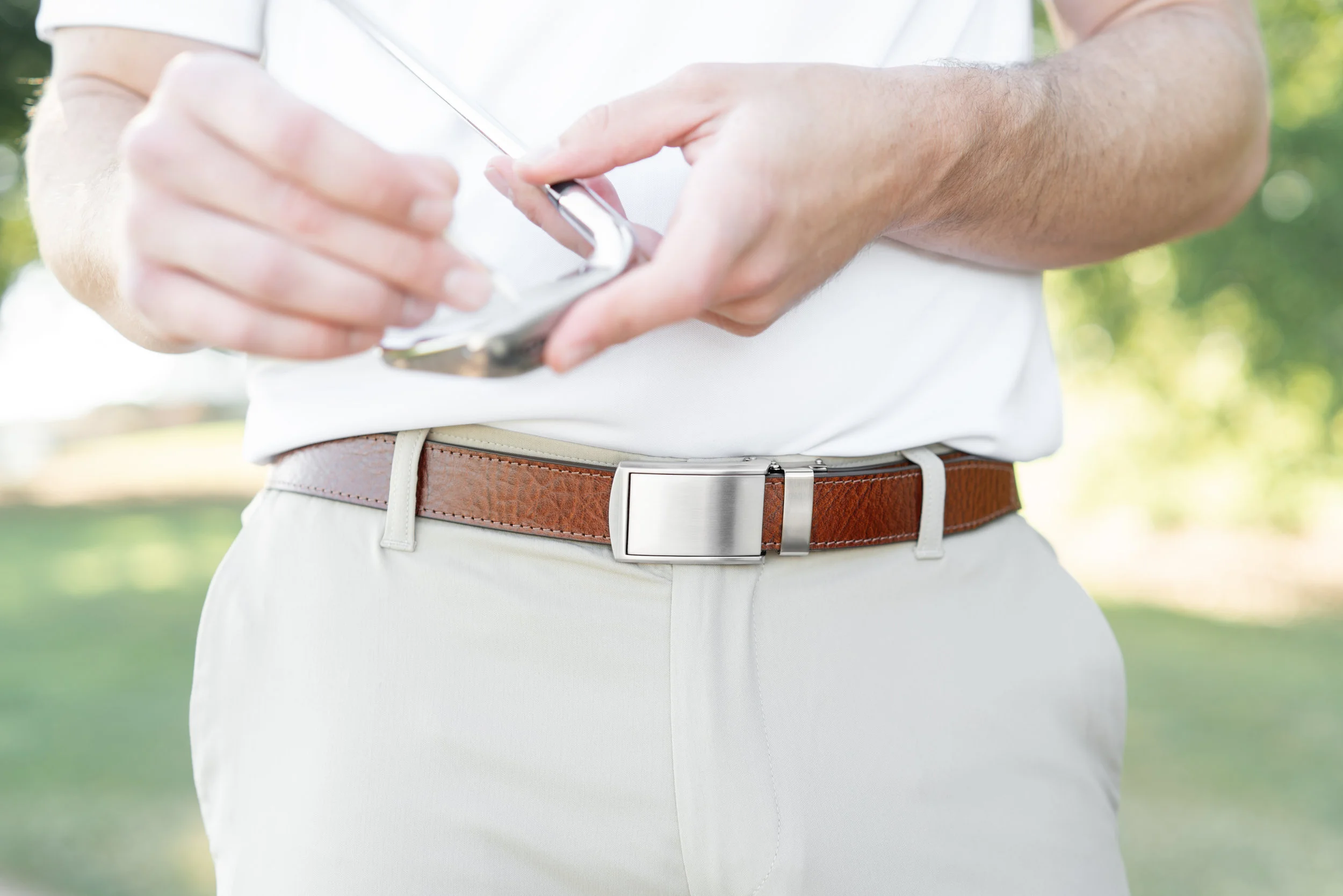 ED-TopGrain-Walnut-TanPant-WhiteShirt-V2-GolfShoot-2019.jpg