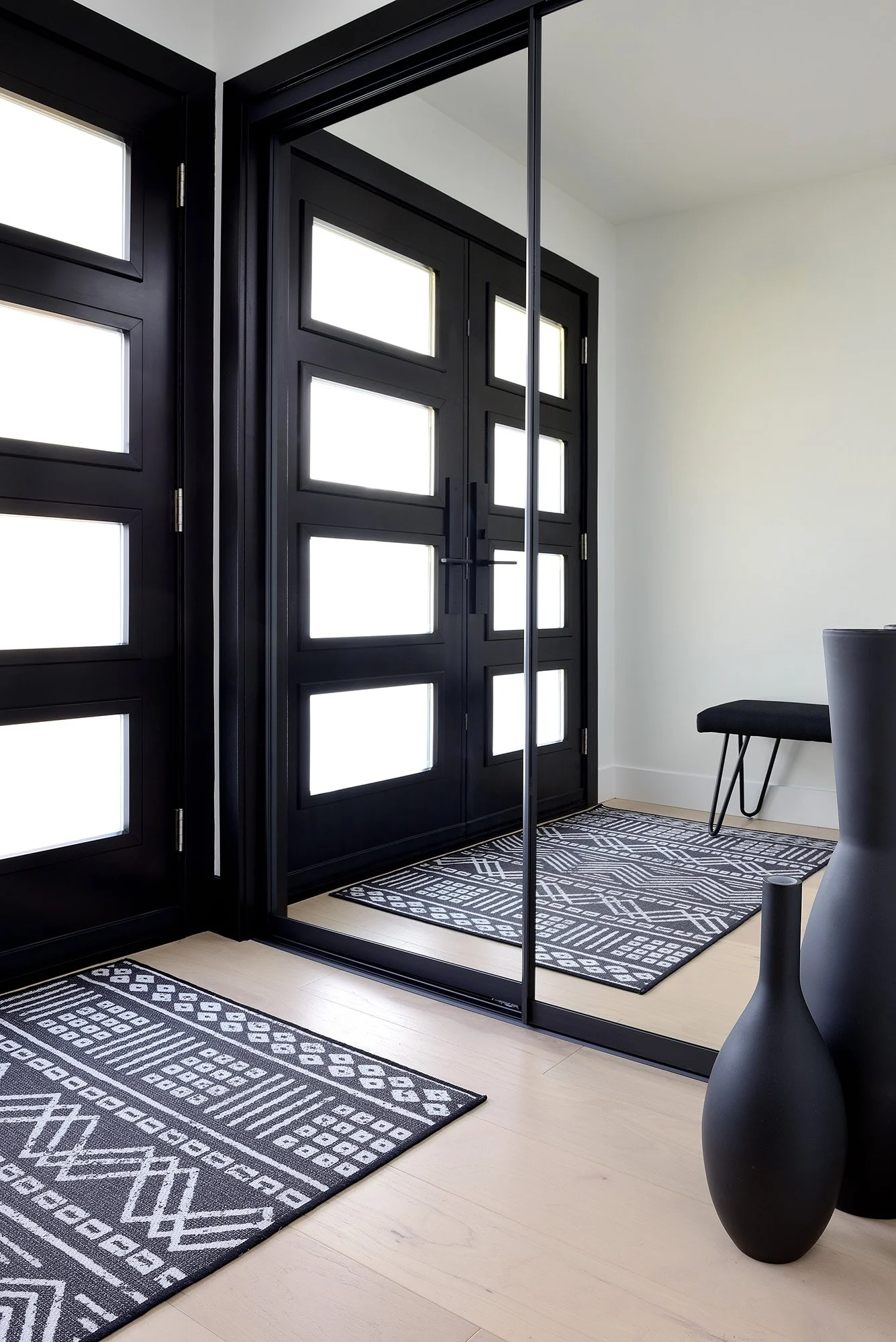 5 Reasons Why Carpets and Rugs are Essential in Interior Design