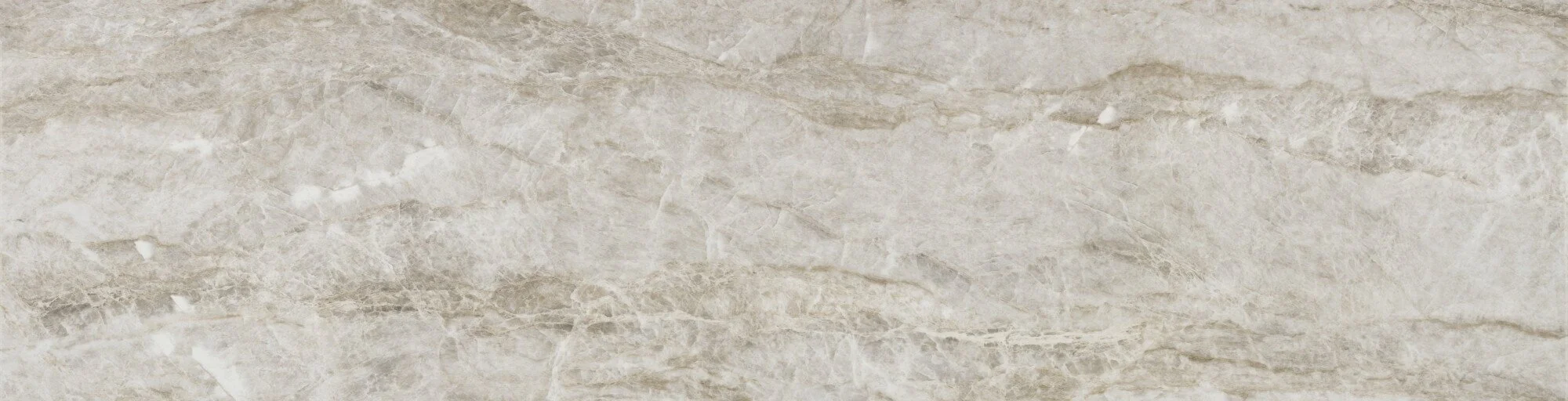 Platemål: 320 x 160 cm