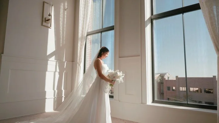 Video post cards from @amyissocooley and @msteinz wedding in Grapevine, Texas.