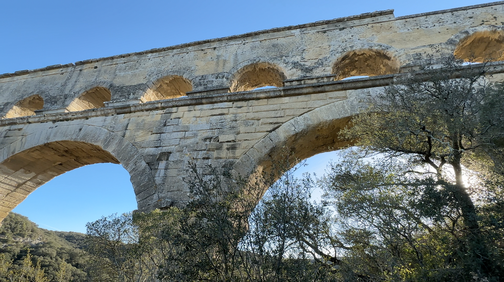 Pont Du Gard  16.57.59.png