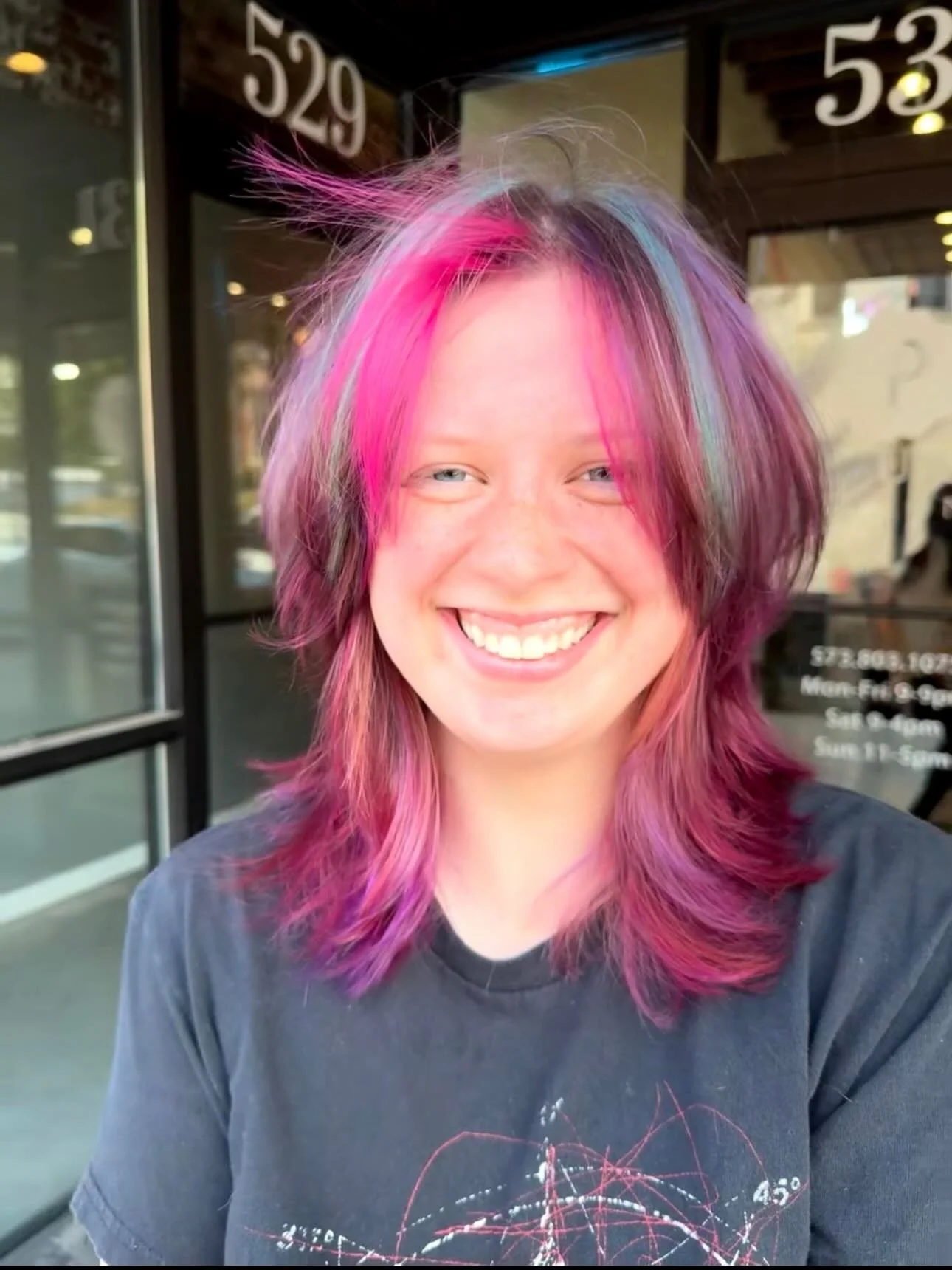 We have some very exciting news!
BETH IS A MOMMY x2 🤰

You may remember just how sick Beth was with Miss Little Violet. This pregnancy seems to be showing up the same way. Beth has made the decision that is best for her and baby to step away from be