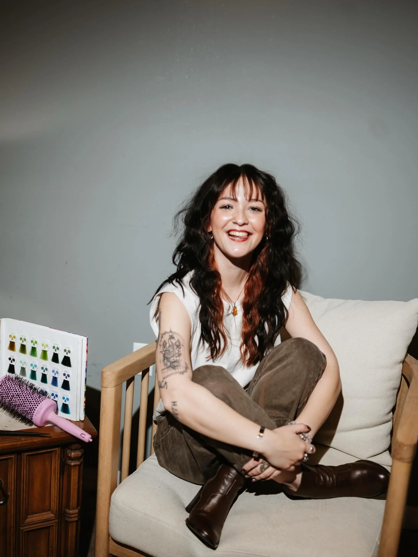 HAPPY BIRTHDAY to our favorite gal @hairby.abbeymosier 🧁🎁