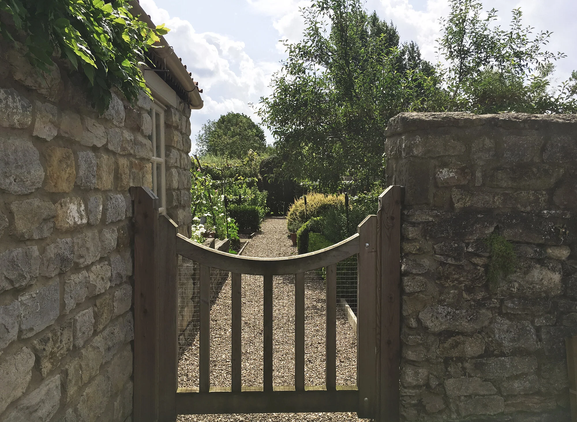 Gate.jpg