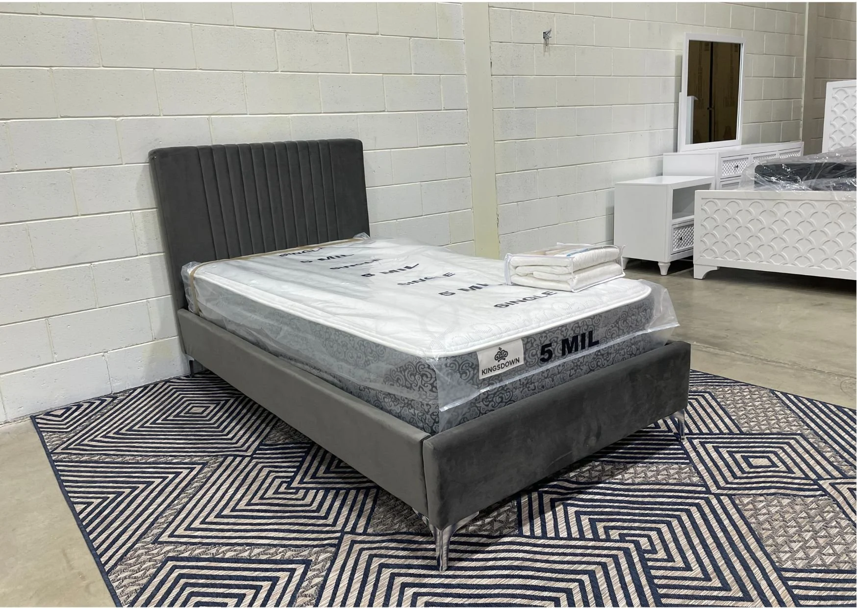 #373 BR.jpg