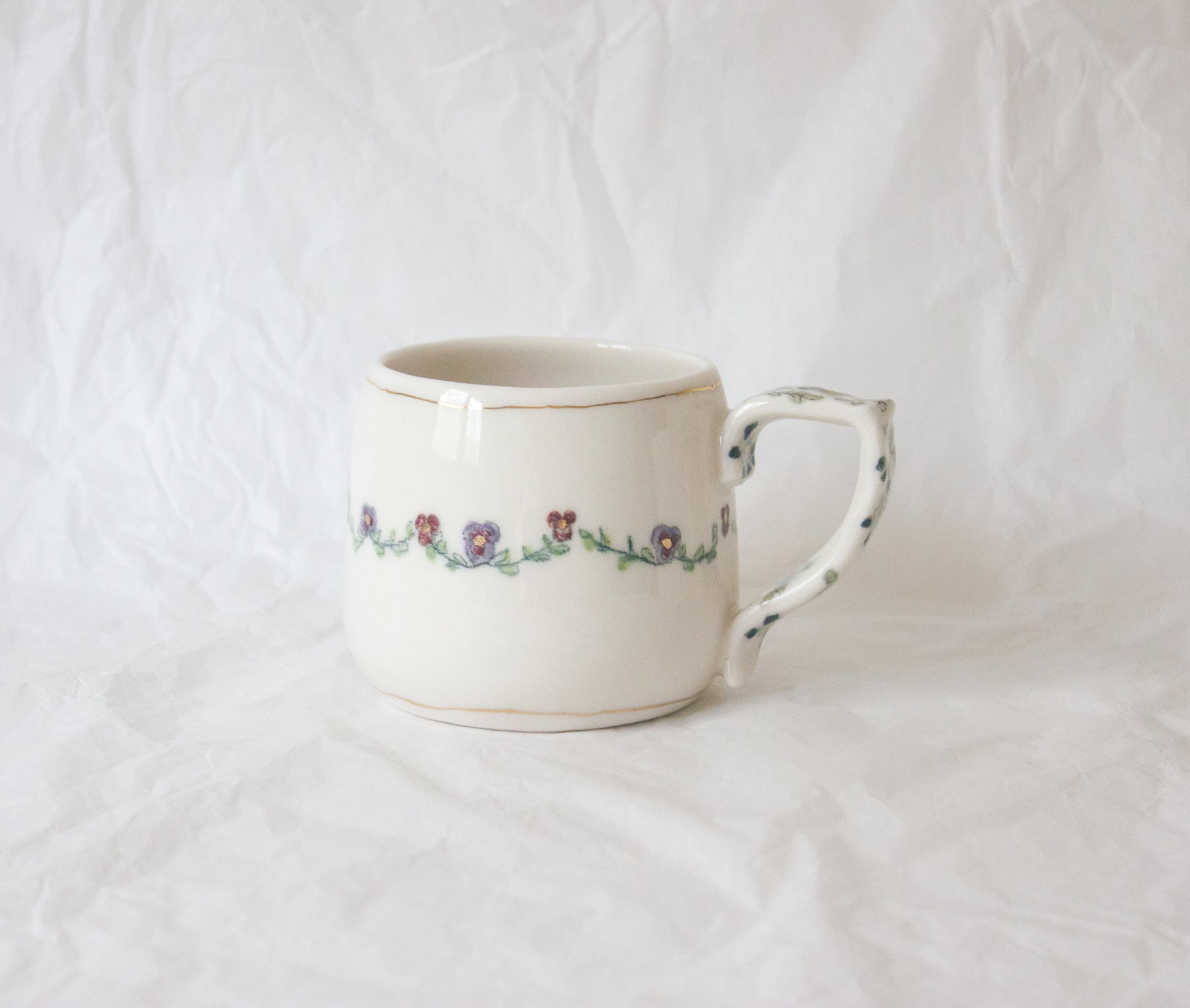 Primrose Mug- Berry