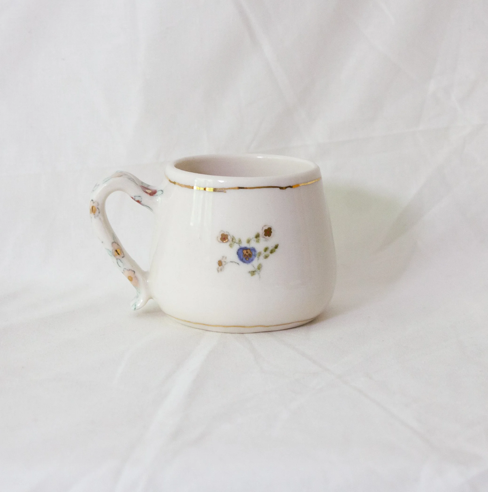 Cornflower Mug- Maroon