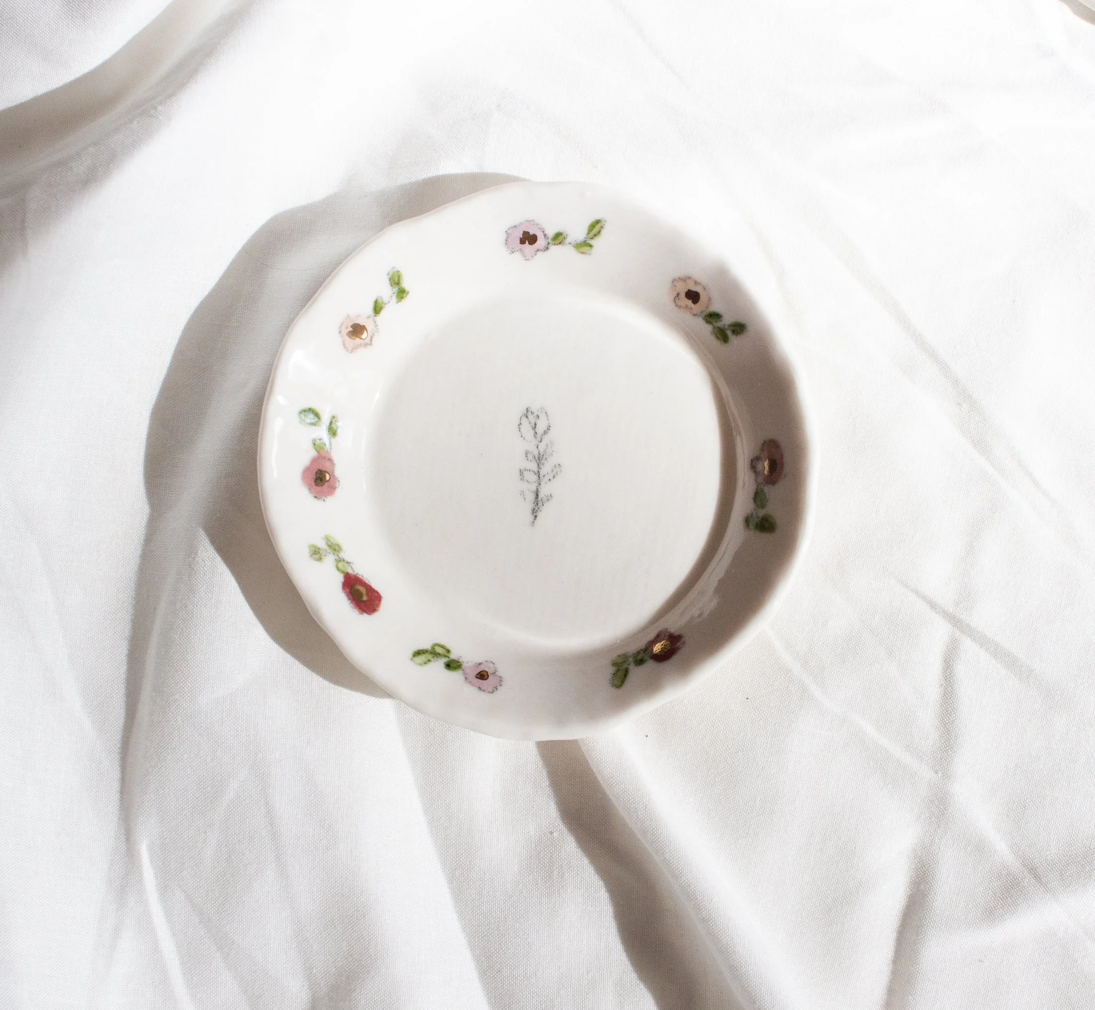 Footed Trillium Catchall Plate