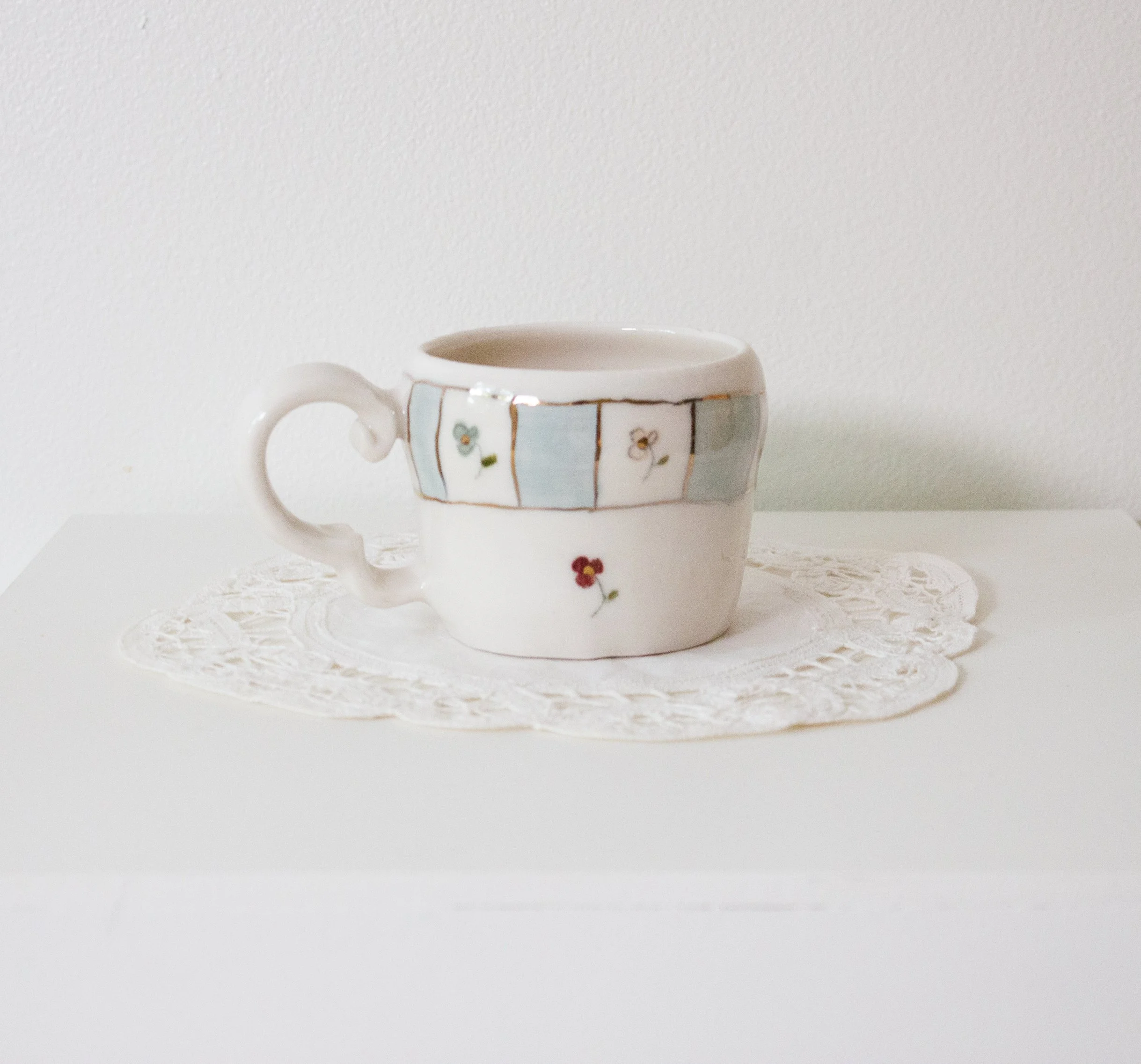 Trillium Mug- Sky Blue