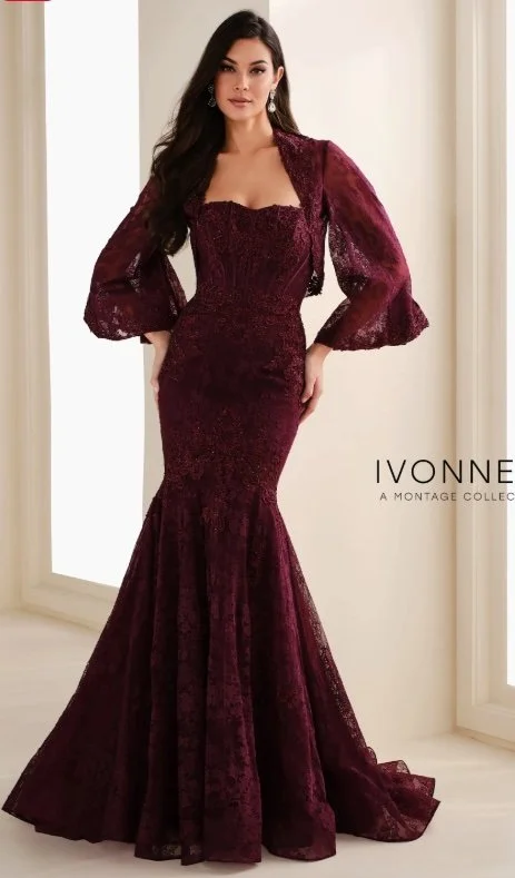 Ivonne D 1403 Aubergine Size14