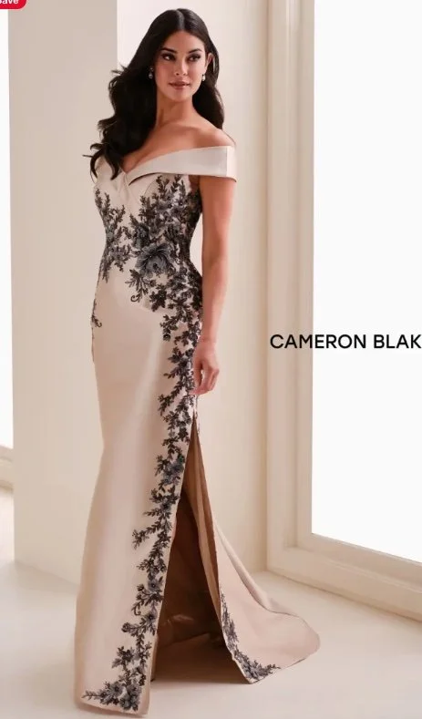 Cameron Blake 777 Champagne Size14