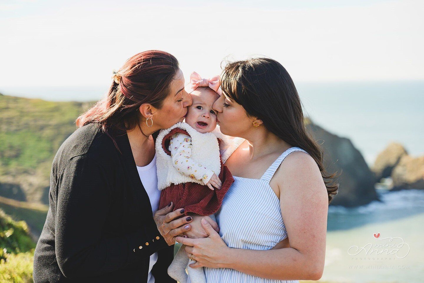 I can't tell you how magical it is to see 3 generations in ONE photo! Yes grandmother, mother and the sweetest little girl all in one photo. Having these memories forever framed is priceless and I am so lucky (and extremely grateful!) I get to be apa