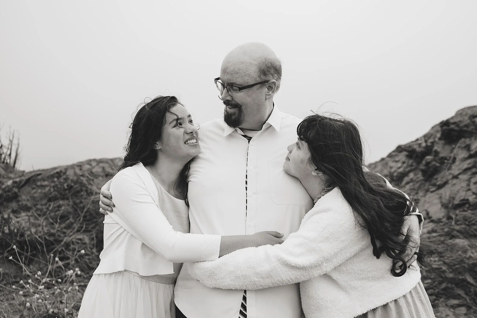 AnnaMunandarPhotography-ClaudineAlameda_3493srgb-bw.jpg