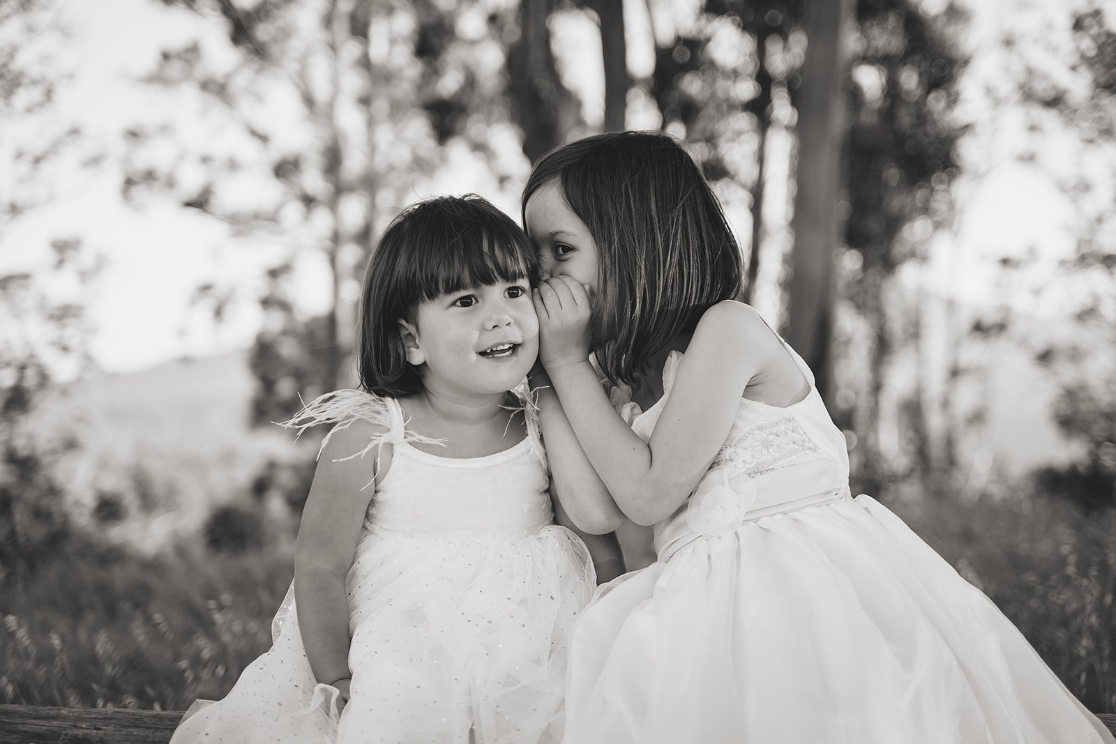 AnnaMunandarPhotography_20250518-LauraHolmes-0820srgb-bw.jpg