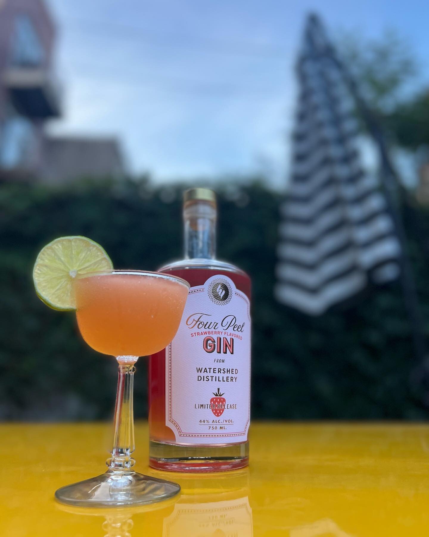 Savoring the last month of summer (yes, September is still summer, people) with @watersheddistillery&rsquo;s gorgeous Strawberry Four Peel Gin. Shake up 1.5 oz with .75 oz of lime juice and .75 oz of agave for a warm-weather Gimlet to help you enjoy 