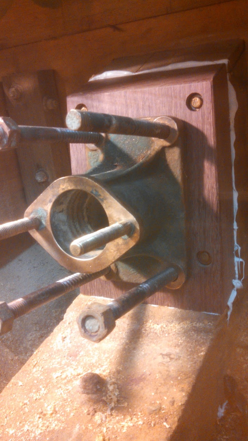 Shaft log/stern bearing replacement