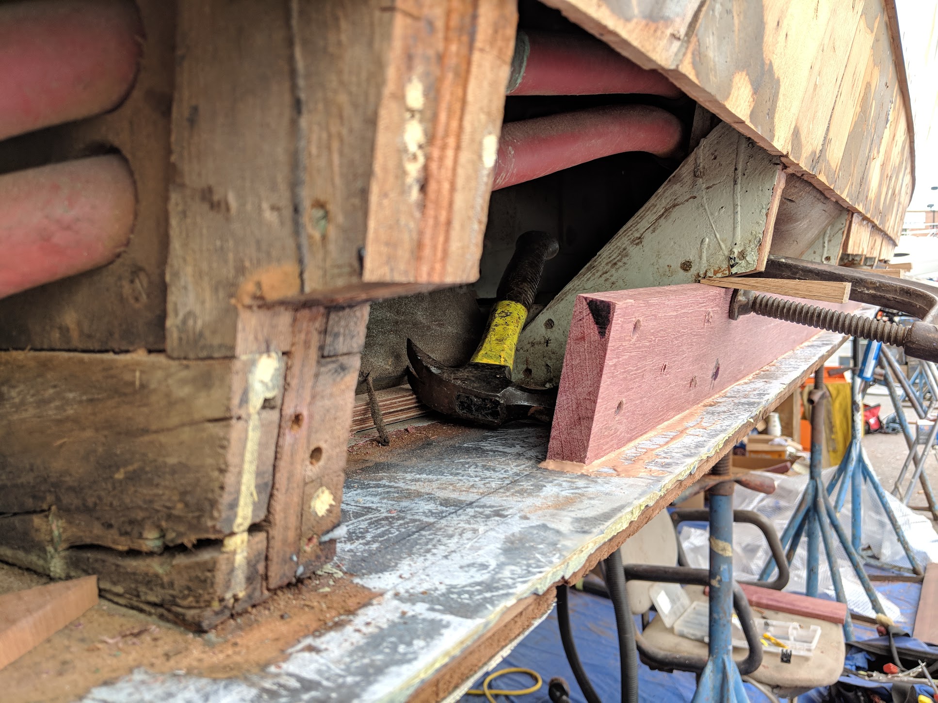 Chine, plywood and fiberglass repair - motorboat