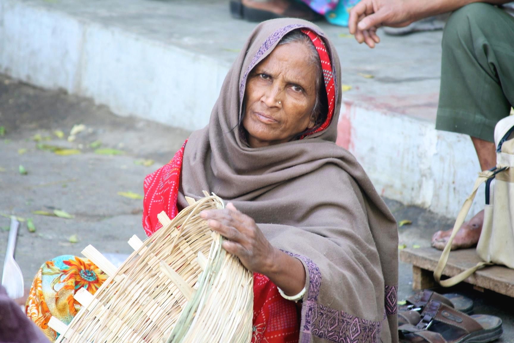 Basket weaver in Dehli