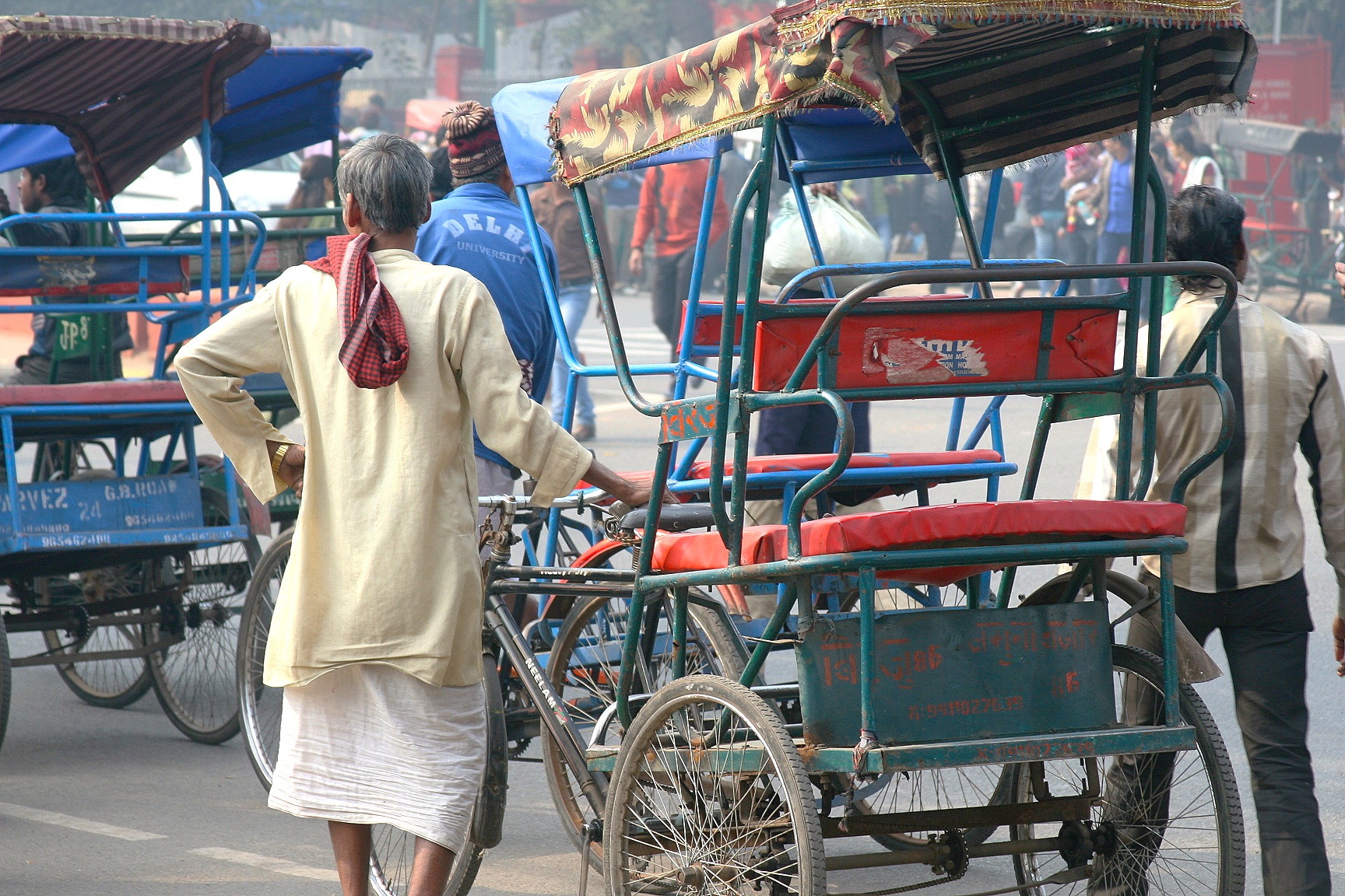 Rickshaw drivers, Dehli, India