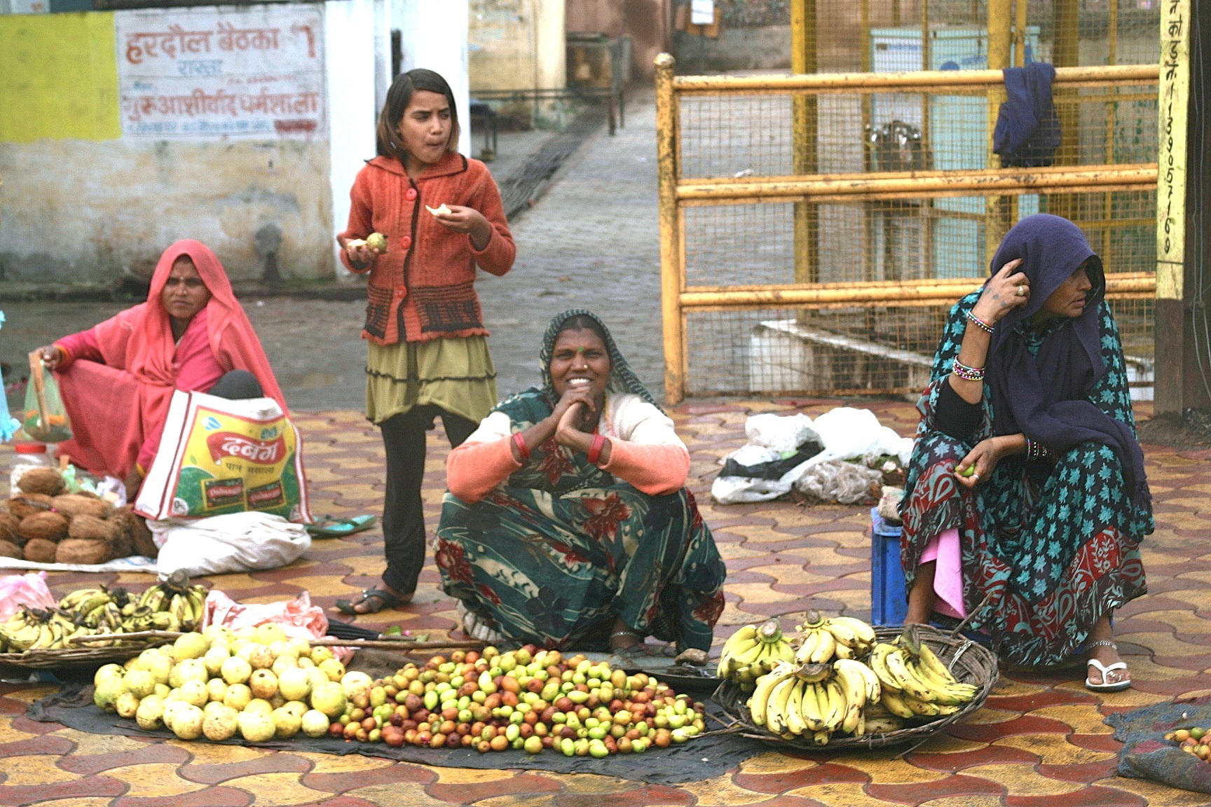 Street Vendor, Orchha, India