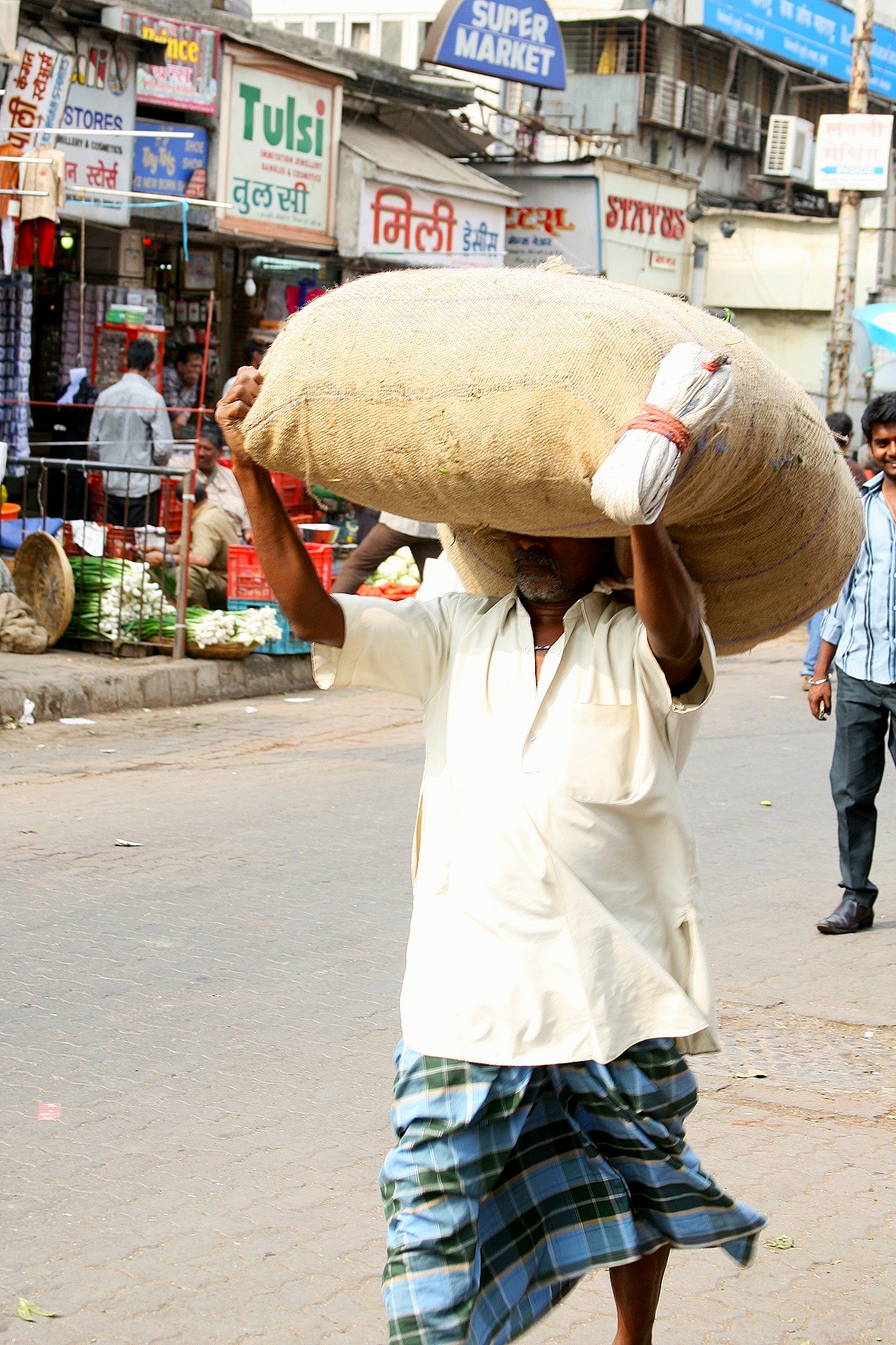 Street Vendor, Mumbai, India