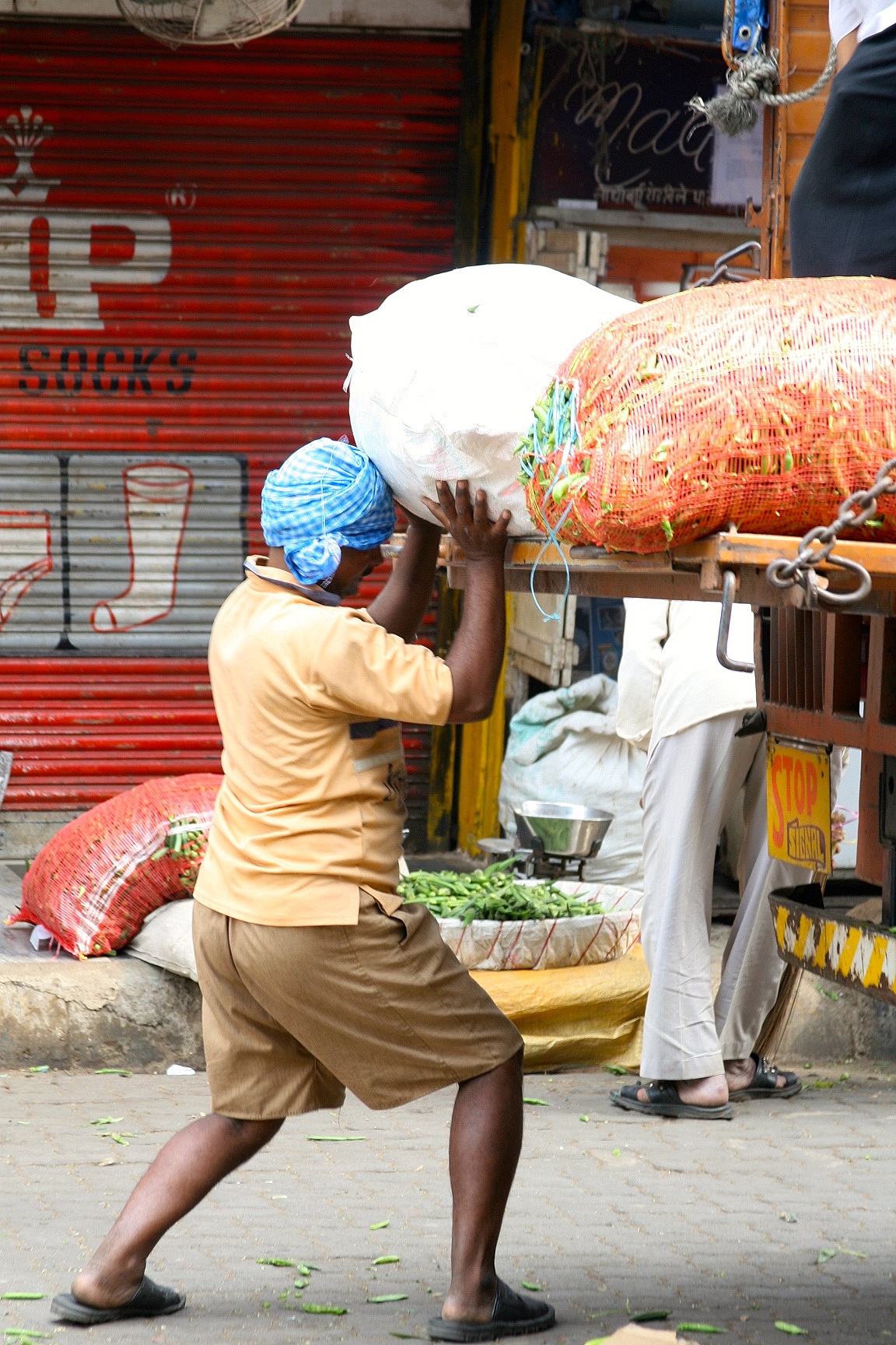 Street Vendor, Mumbai, India