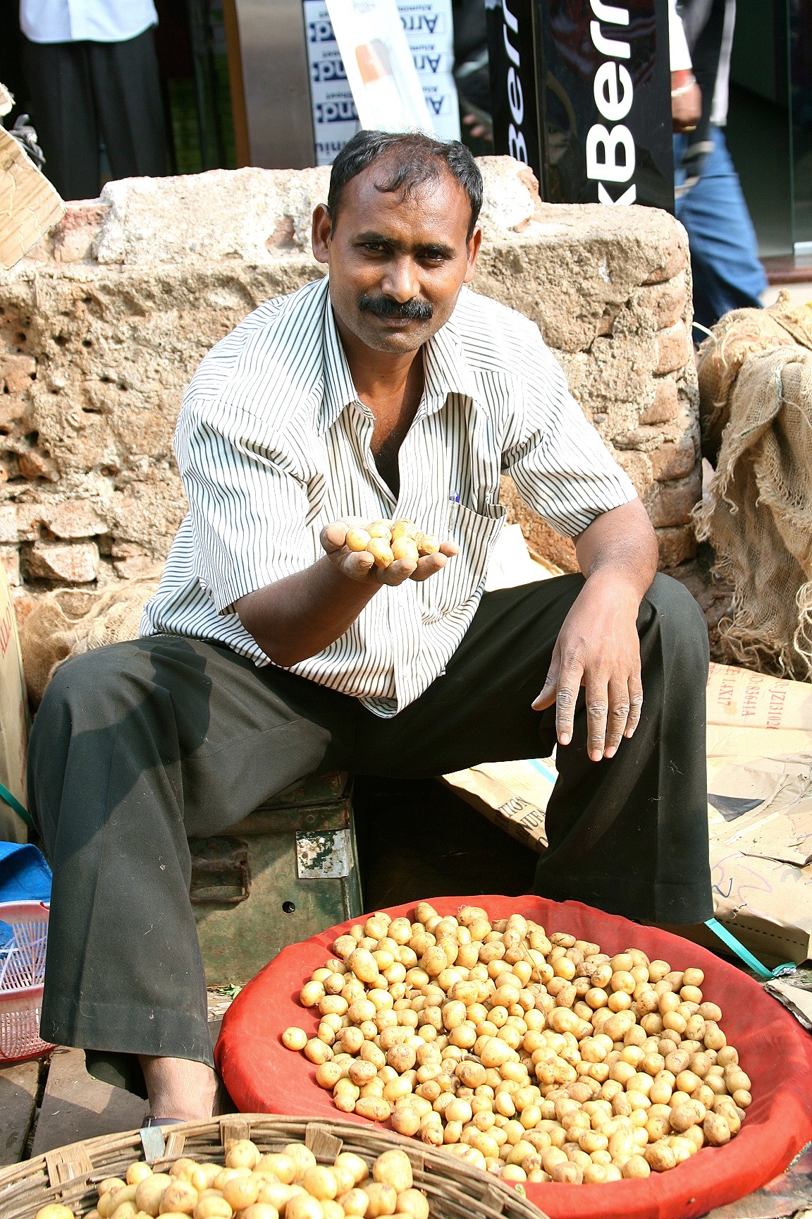 Vegetable vendor, Mumbai, India