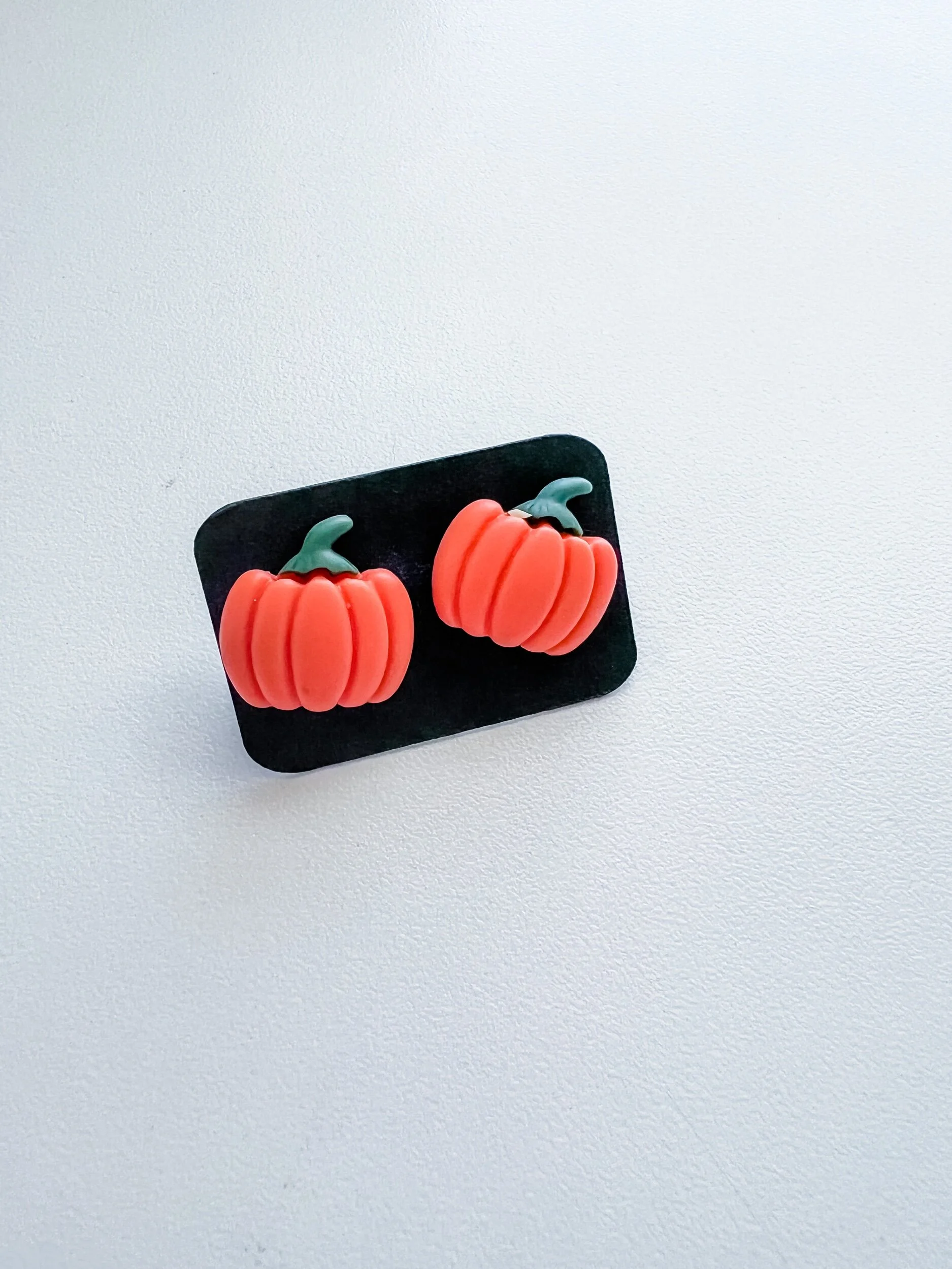 8E00100A-3A8D-4DCF-83F6-A60887FA7932