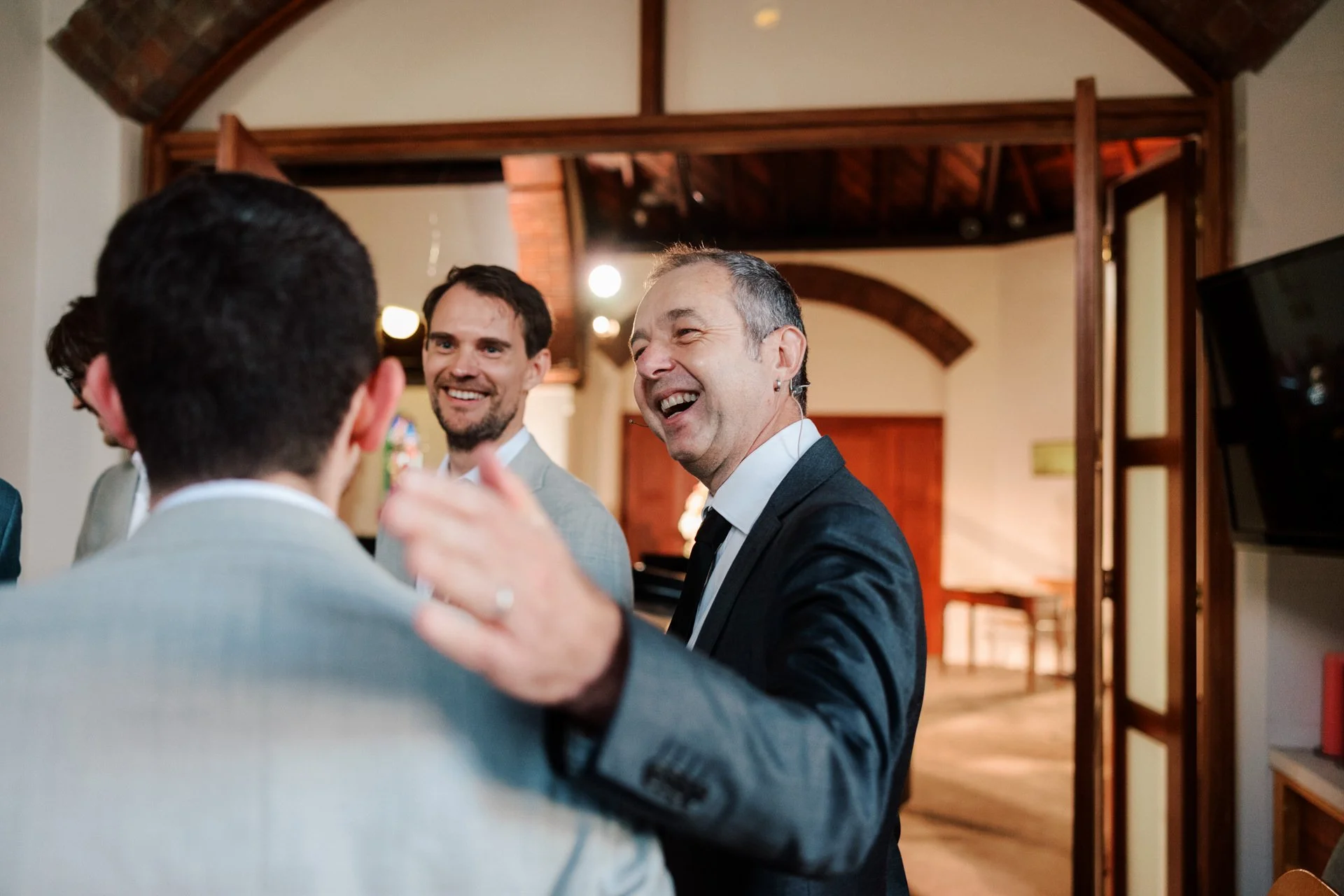 burnt-orange-mosman-wedding-photos-043.jpg