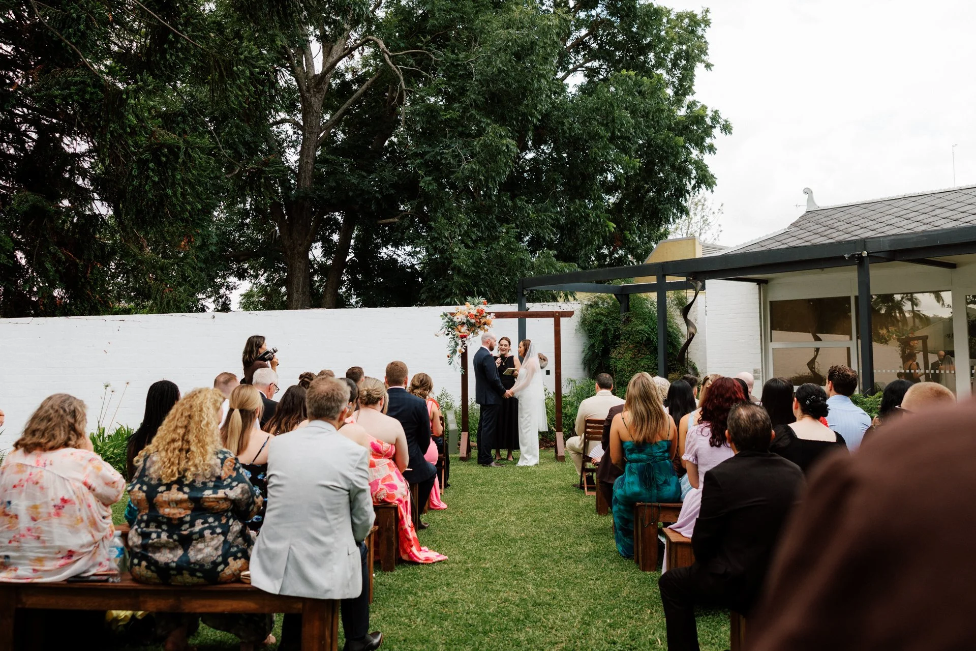 Penrith-Regional-Gallery-wedding-030.jpg