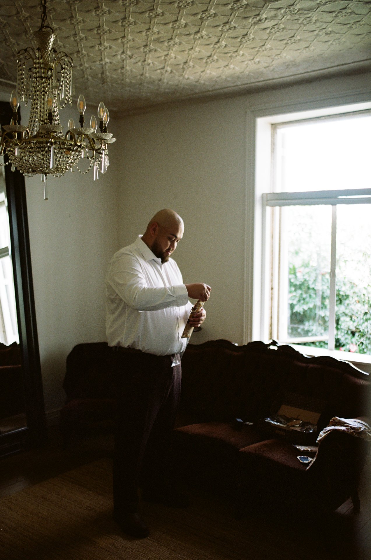 chapel-hill-retreat-wedding-photos-011.jpg