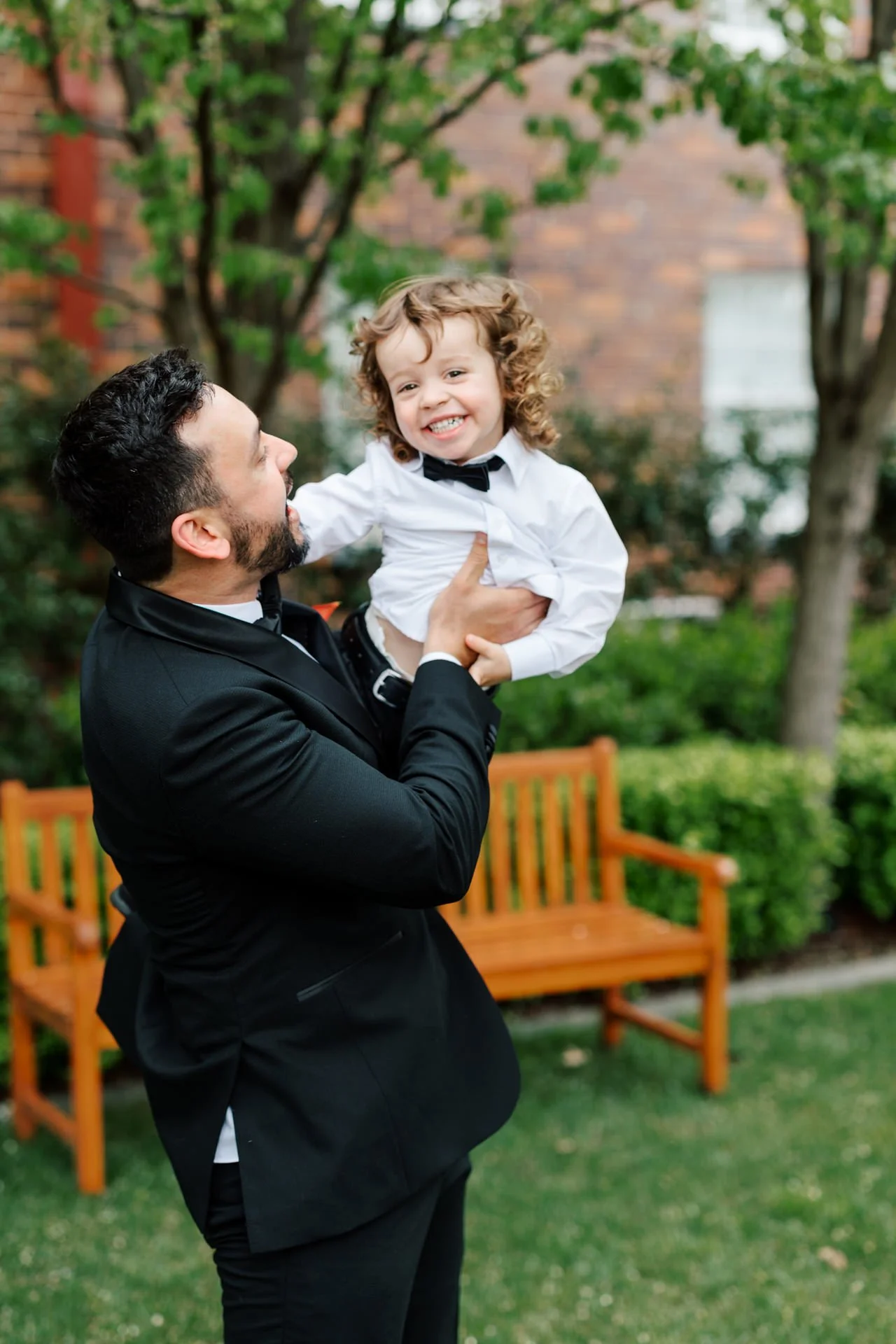 brassey-gardens-wedding-leila-bar-photos-009.jpg