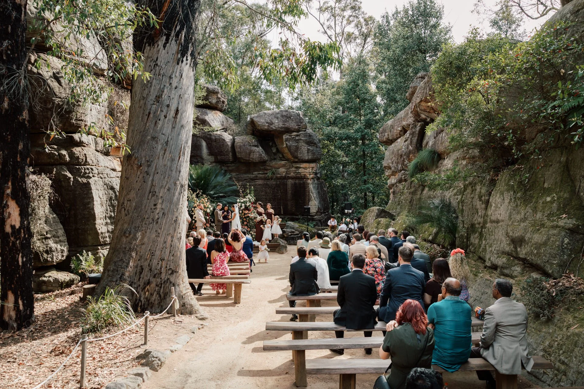 kangaroo-valley-bush-retreat-wedding-110.jpg