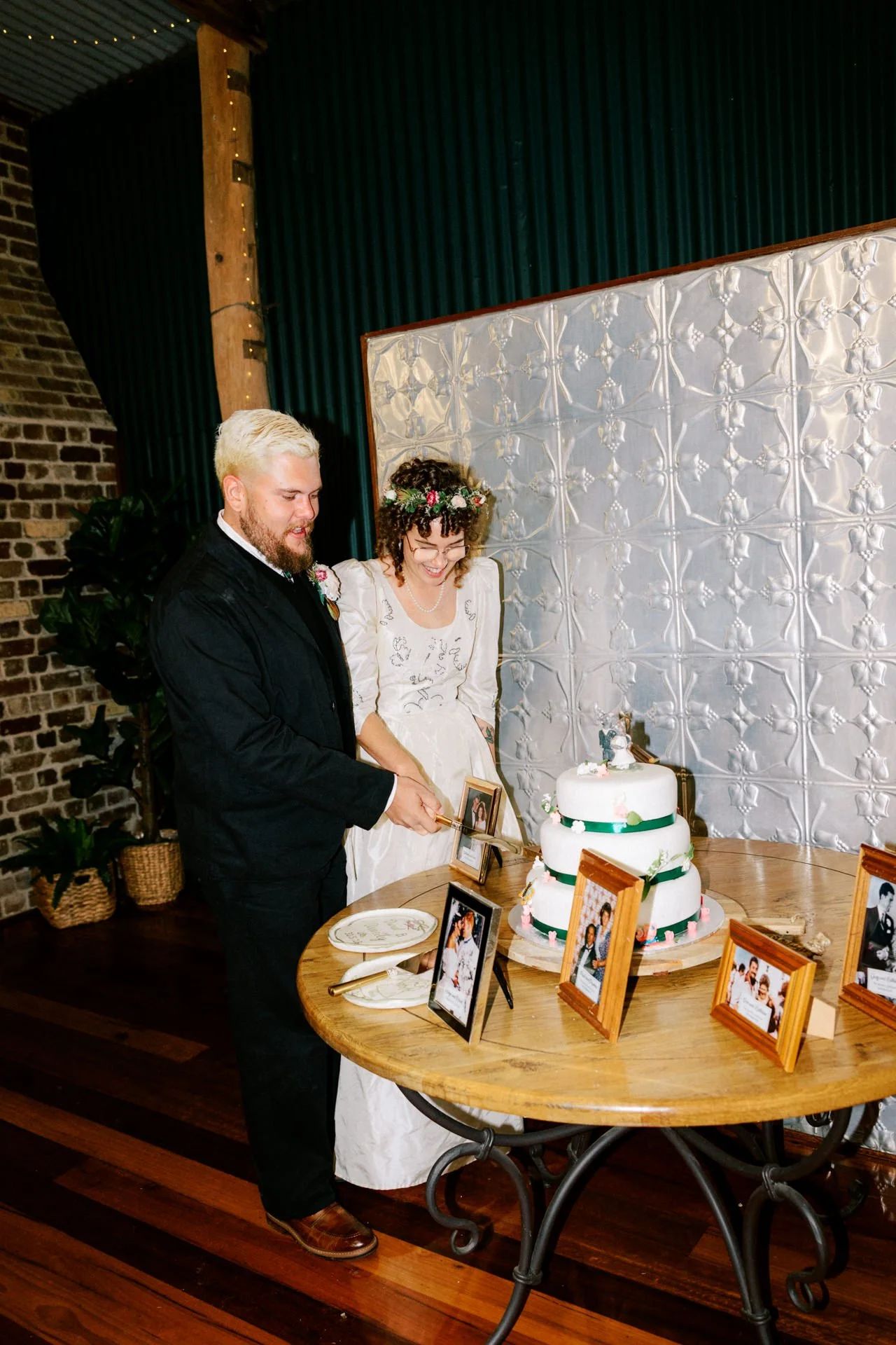 Mali-brae-farm-winter-wedding-photos-134.jpg