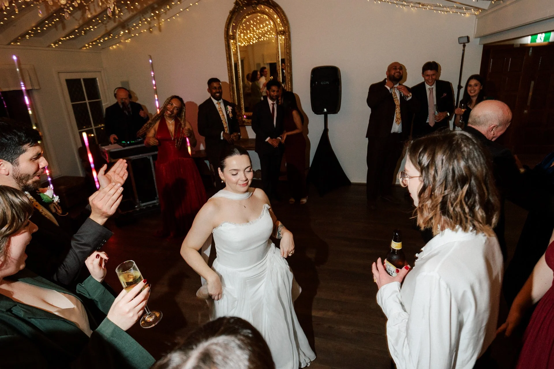 chapel-hill-retreat-wedding-photos-206.jpg