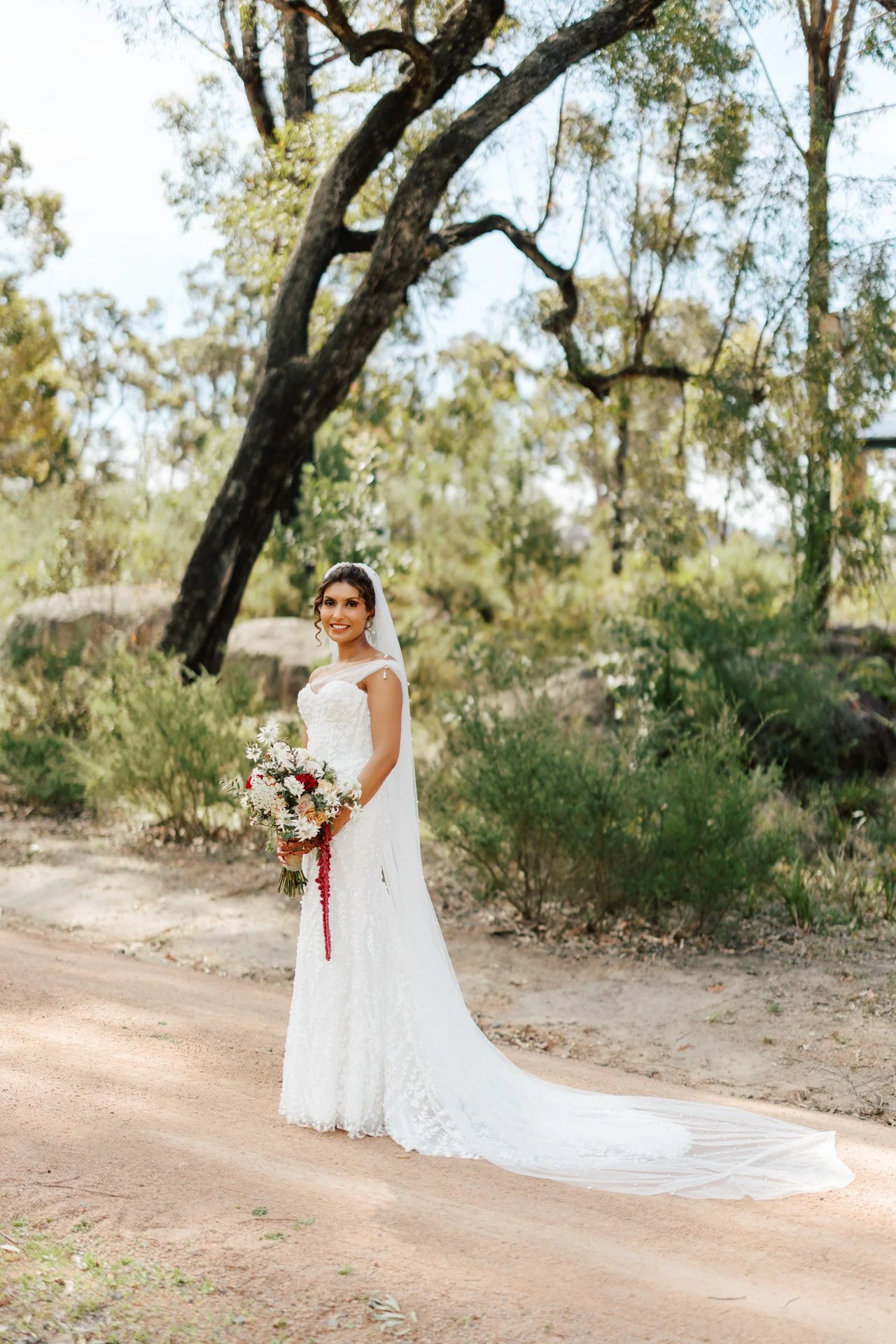 kangaroo-valley-bush-retreat-wedding-091.jpg
