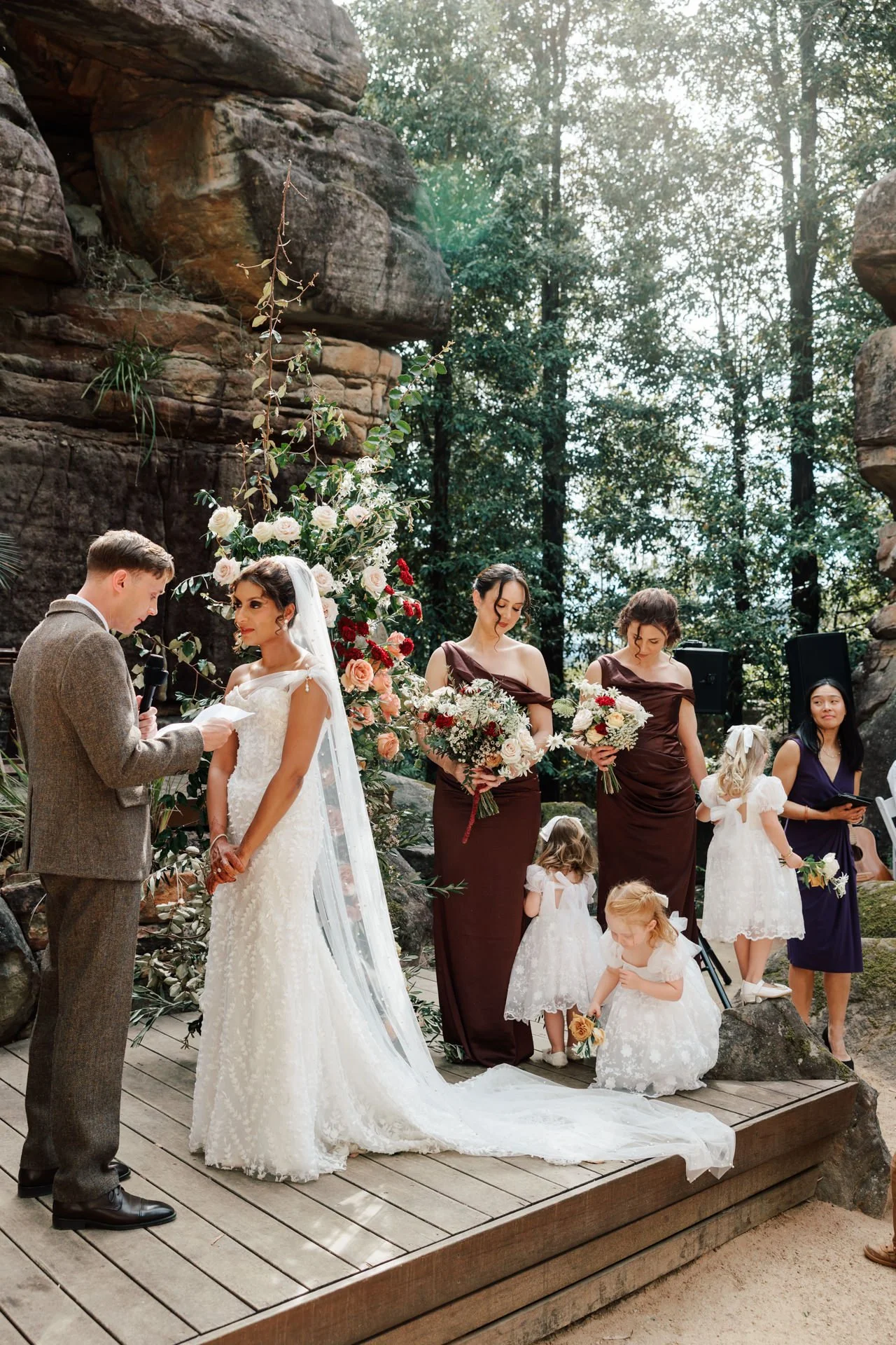 kangaroo-valley-bush-retreat-wedding-112.jpg