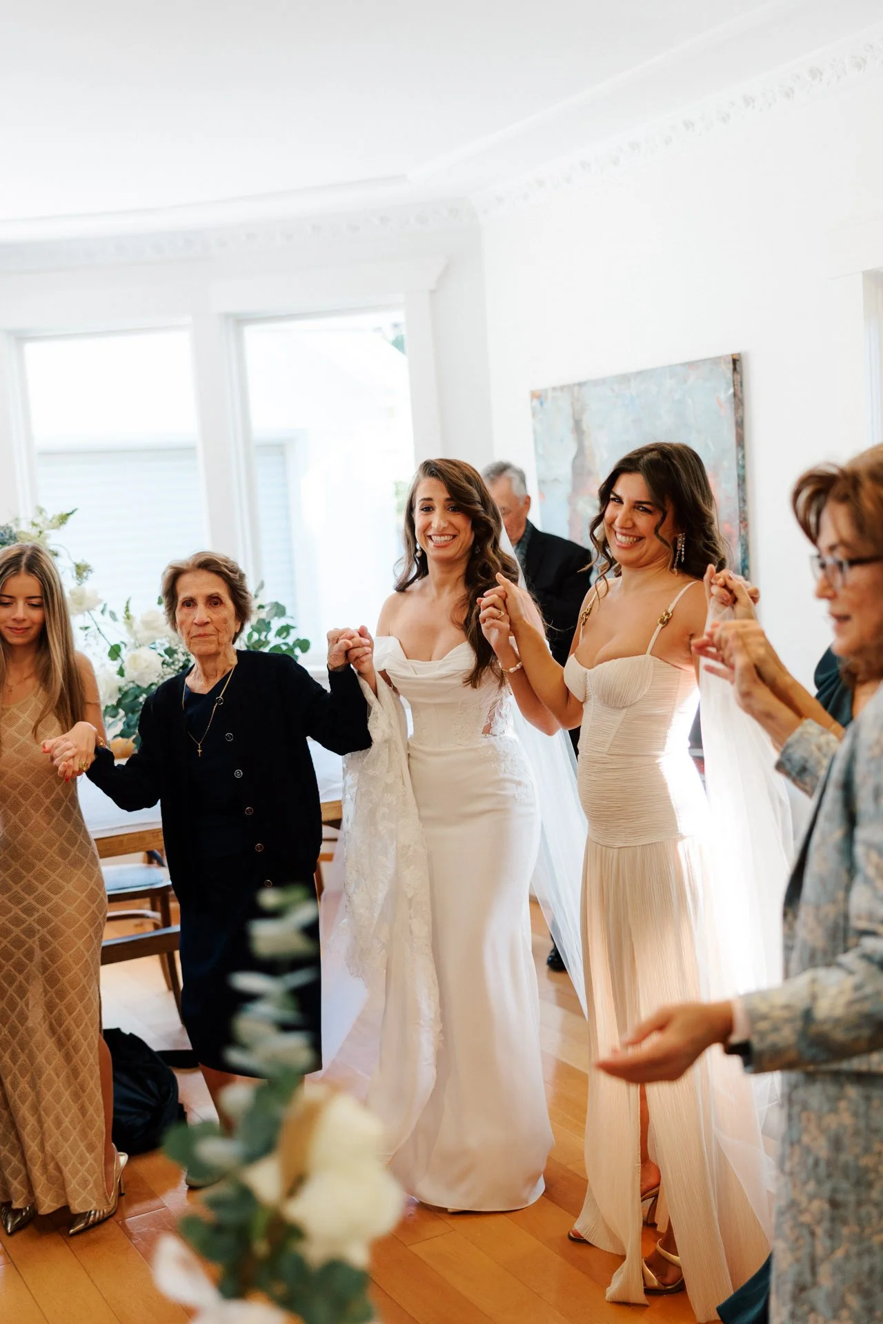 three-blue-ducks-wedding-photos-043.jpg