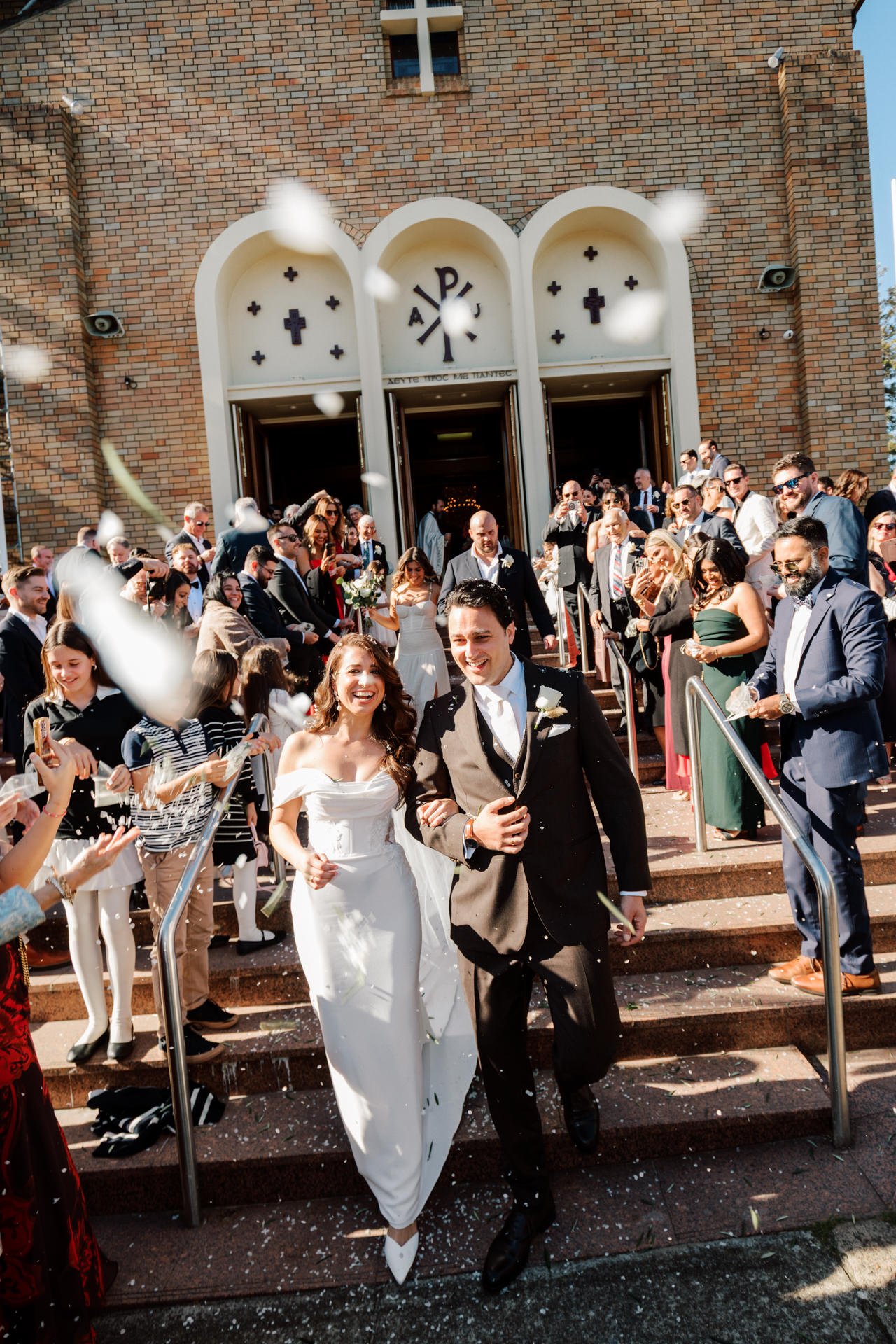 three-blue-ducks-wedding-photos-112.jpg