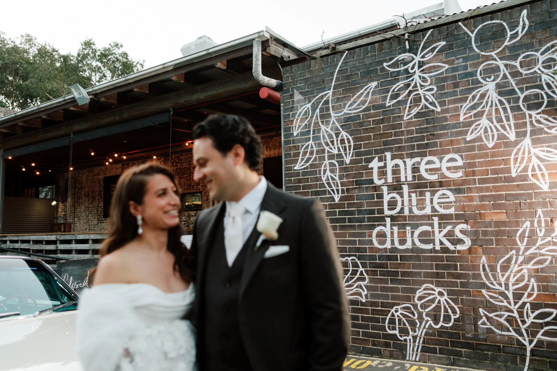 three-blue-ducks-wedding-photos-157.jpg