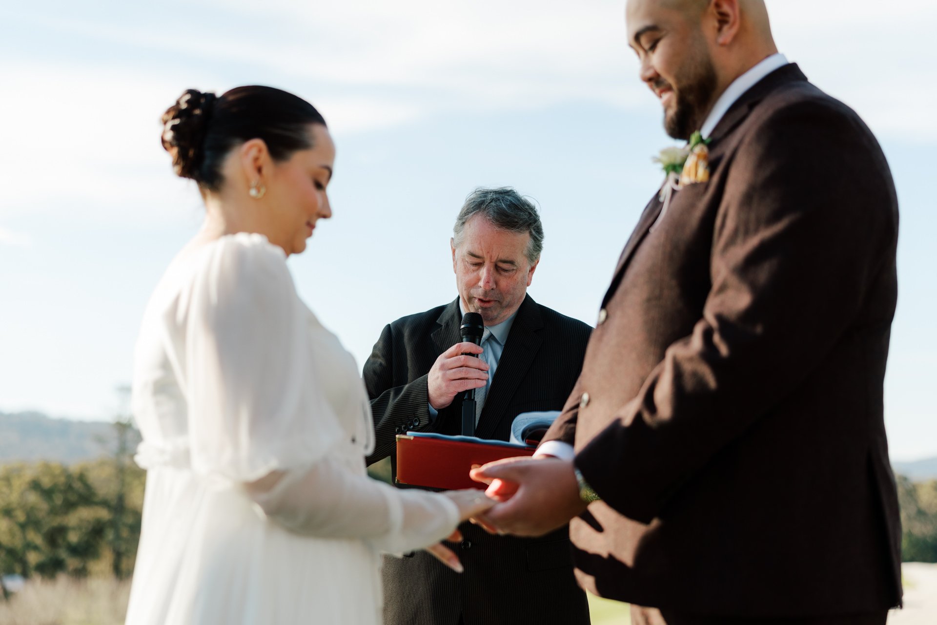 chapel-hill-retreat-wedding-photos-110.jpg