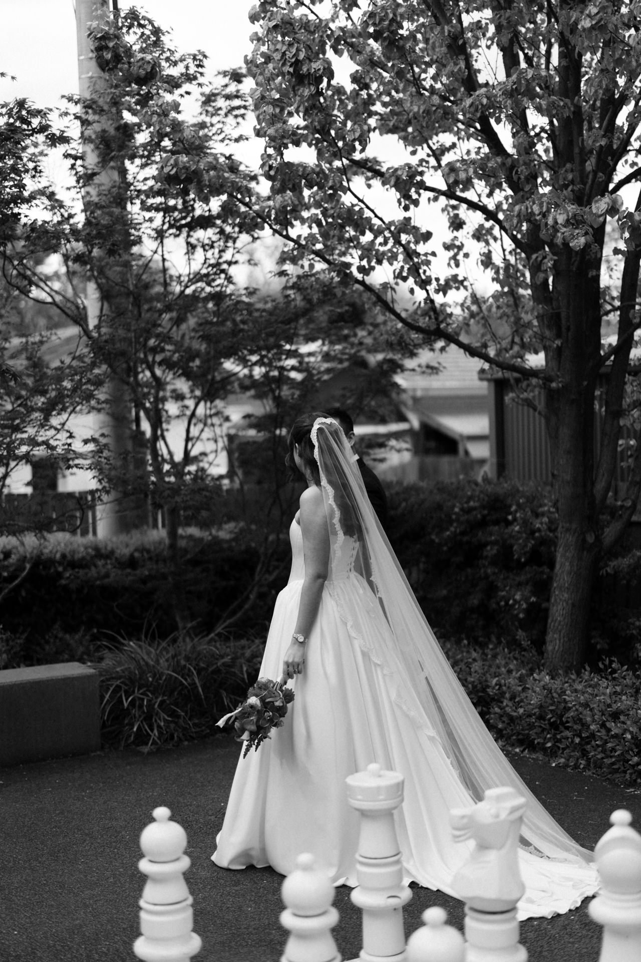 brassey-gardens-wedding-leila-bar-photos-019.jpg