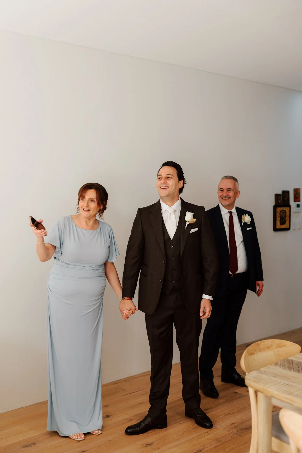 three-blue-ducks-wedding-photos-009.jpg