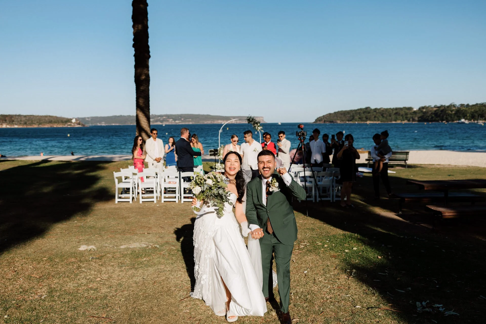 bathers-pavillion-micro-wedding-balmoral-beach-035.jpg